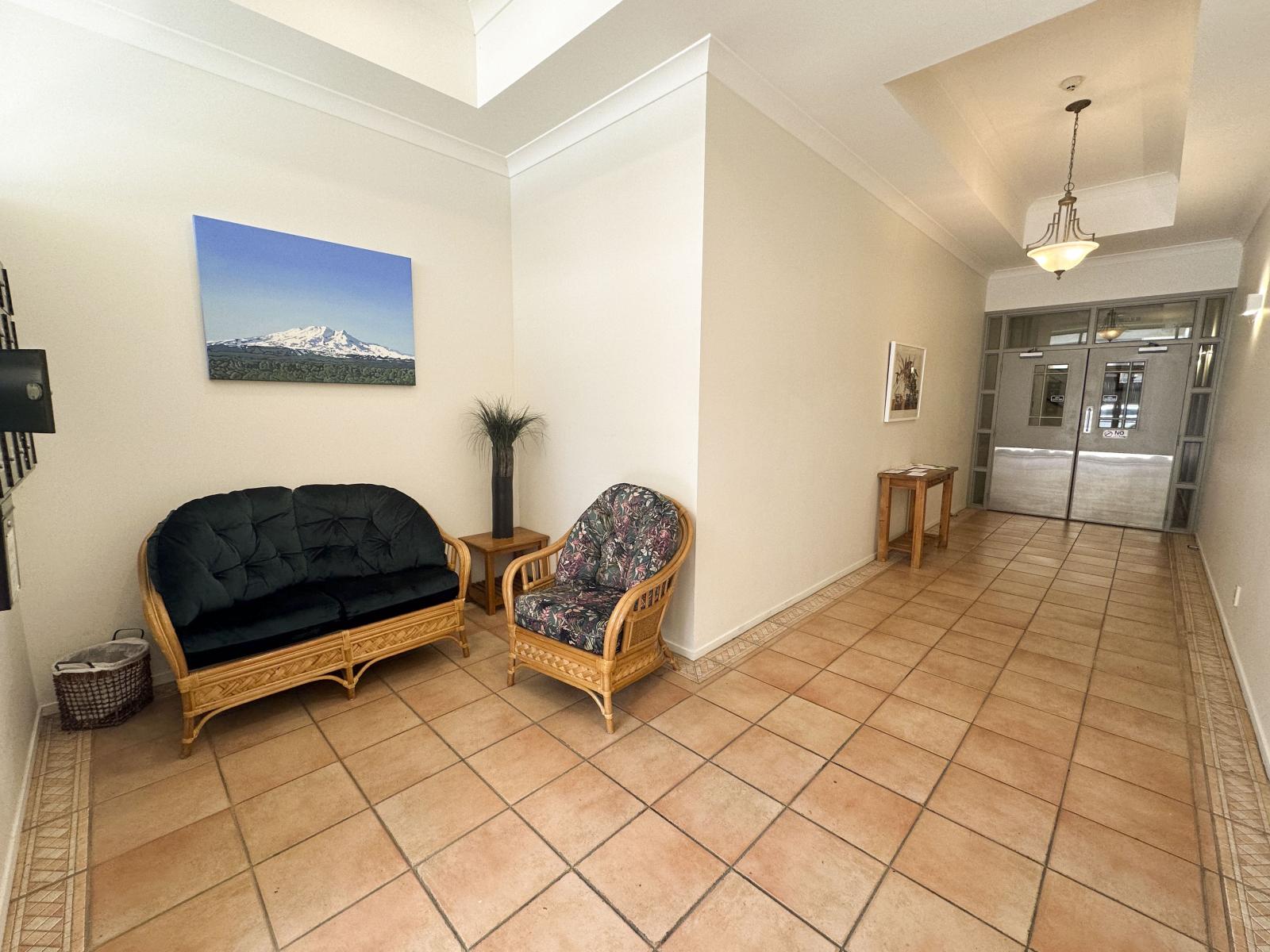3A/6 Queen Street, Palmerston North