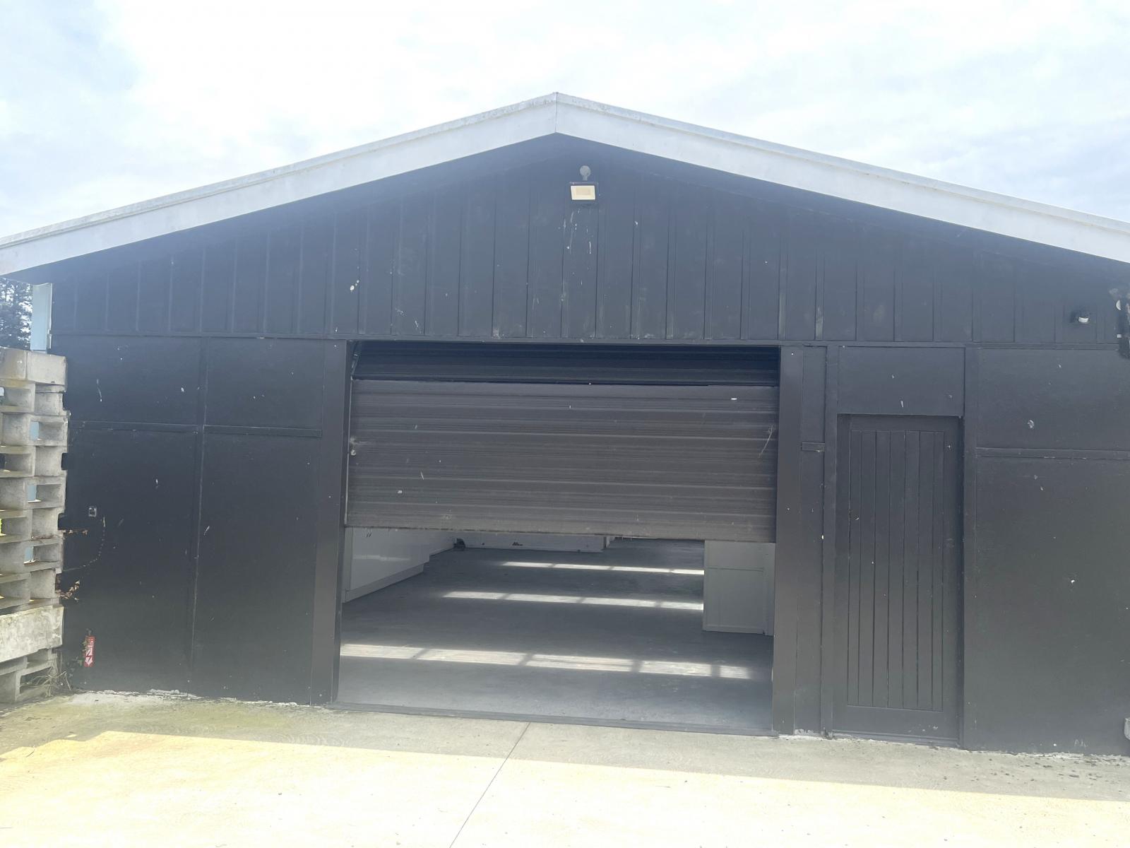 Unit B, 716 State Highway 1, Manakau