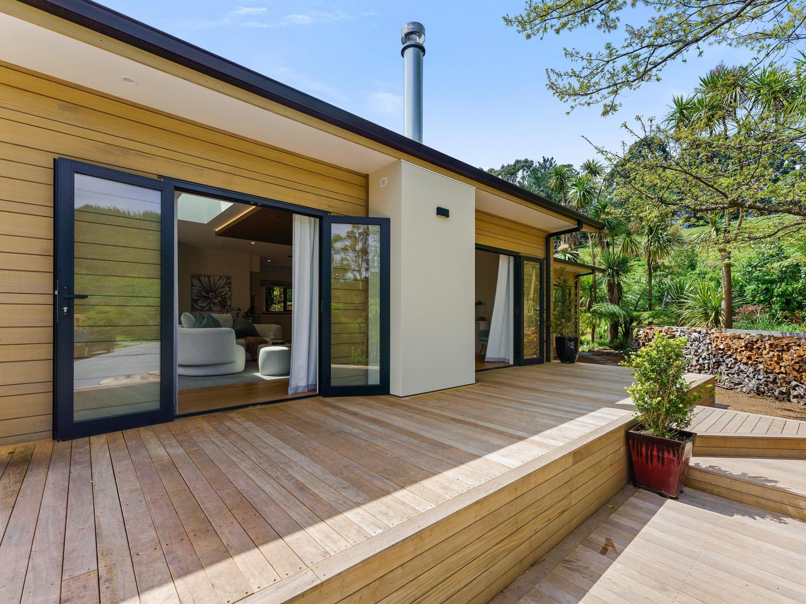 76 Parenga Road, Hautere