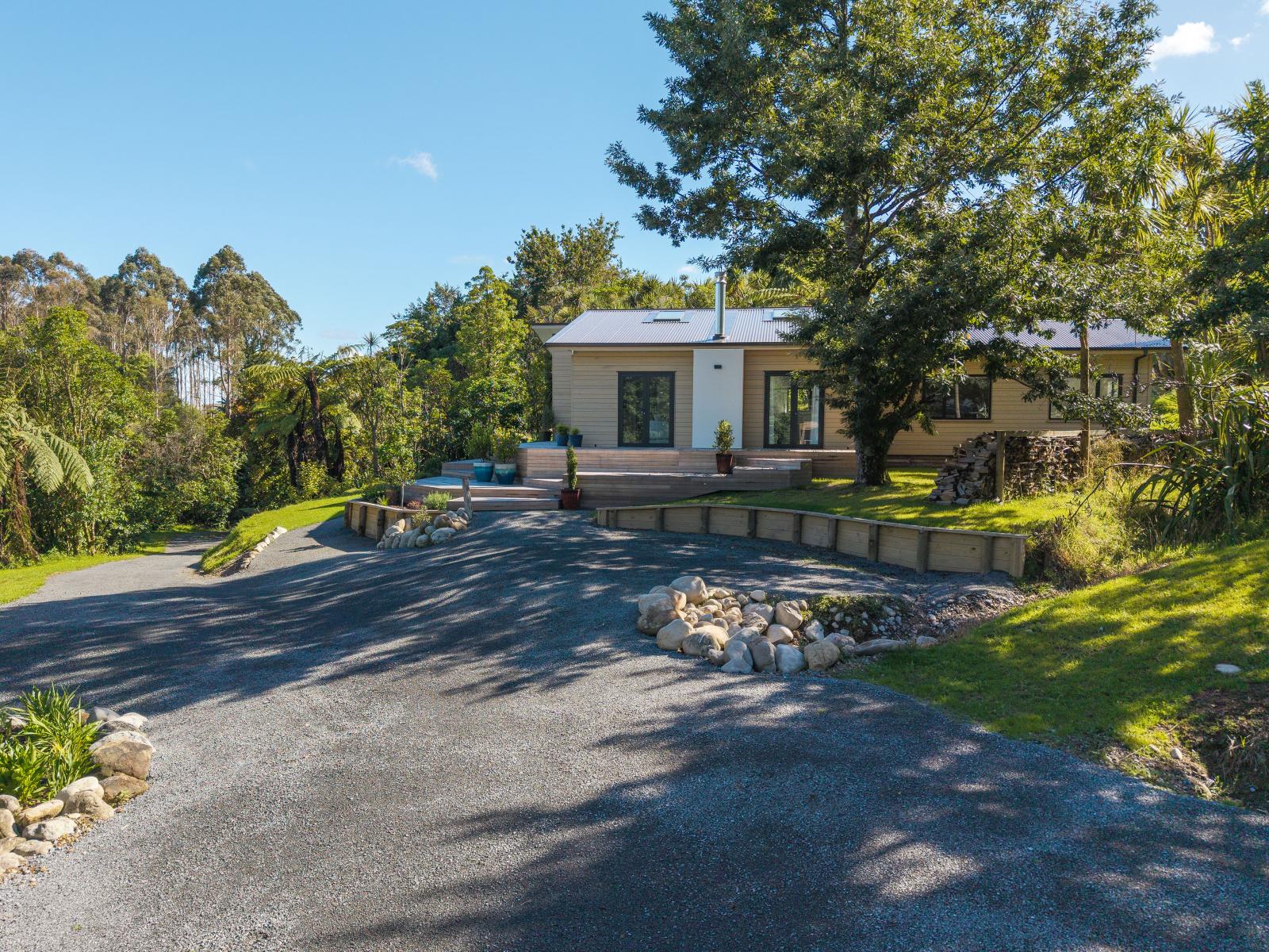 76 Parenga Road, Hautere