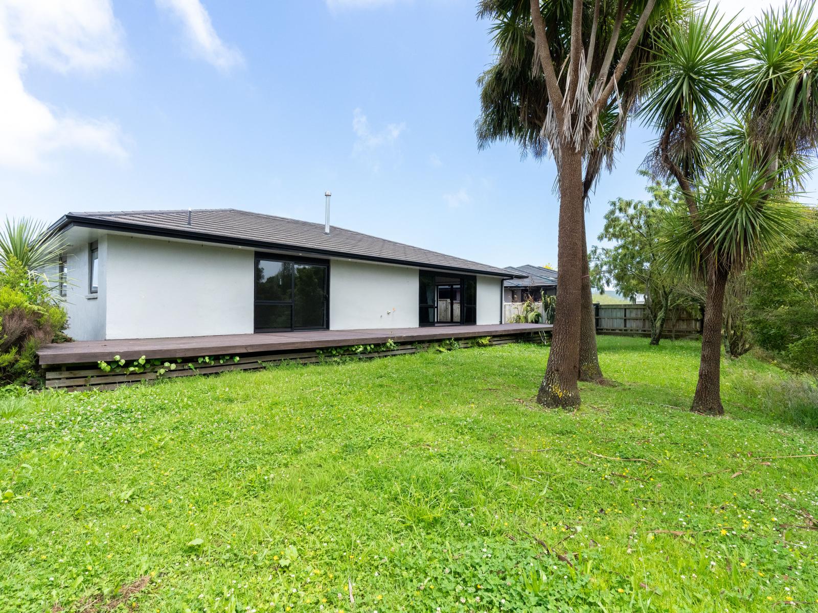 14B Bertelsen Court, Otaki