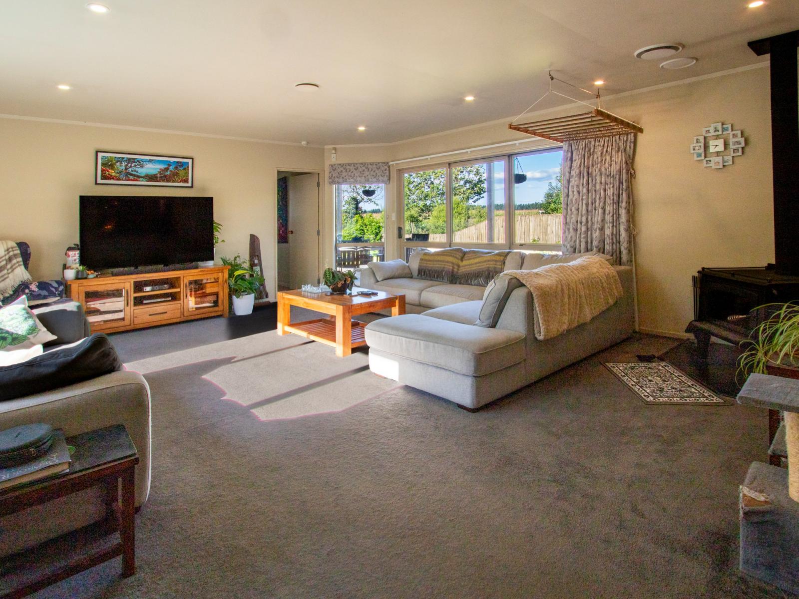 13 Earle Road, Broadlands