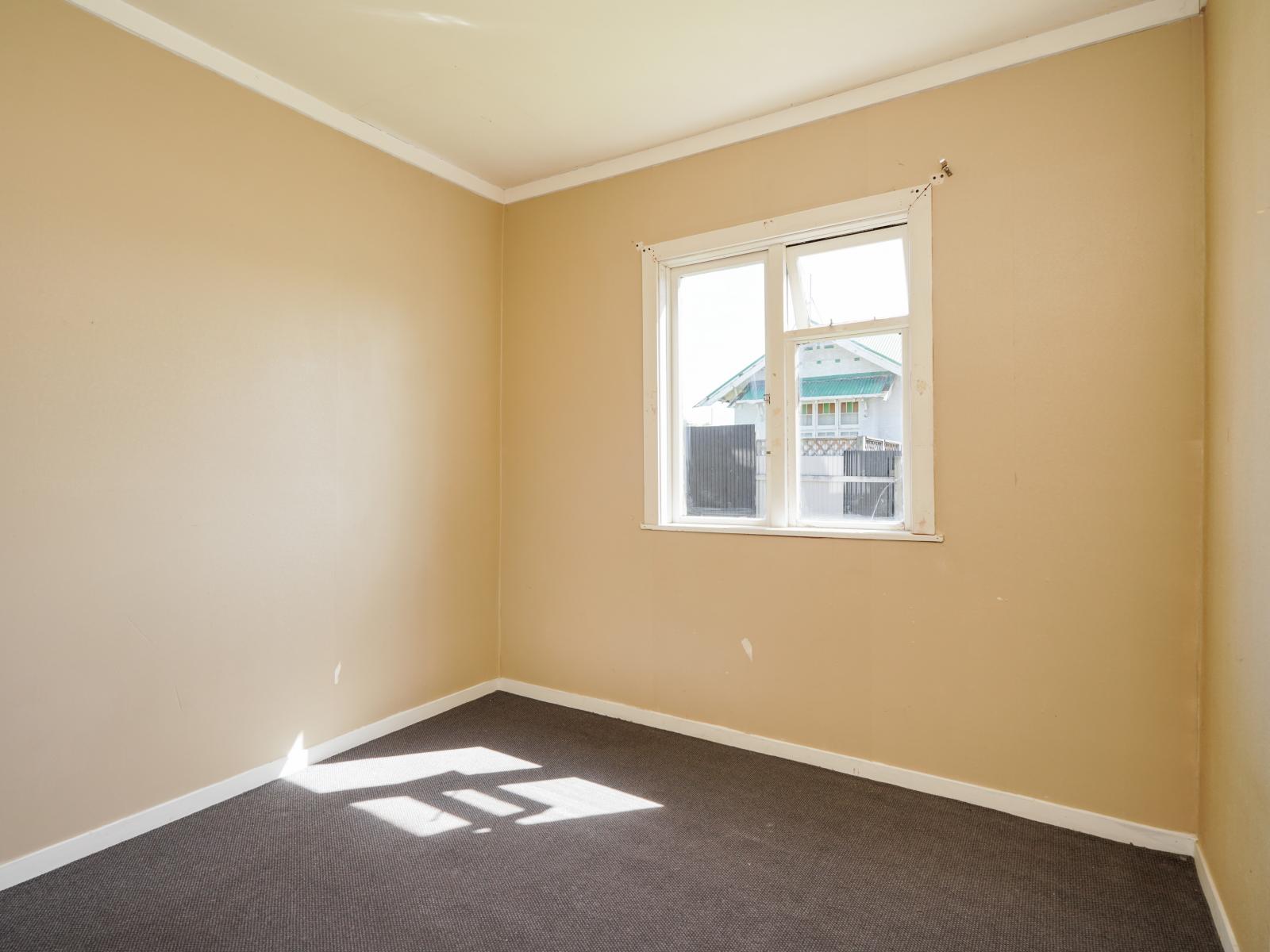 423 Tweed Street, Georgetown