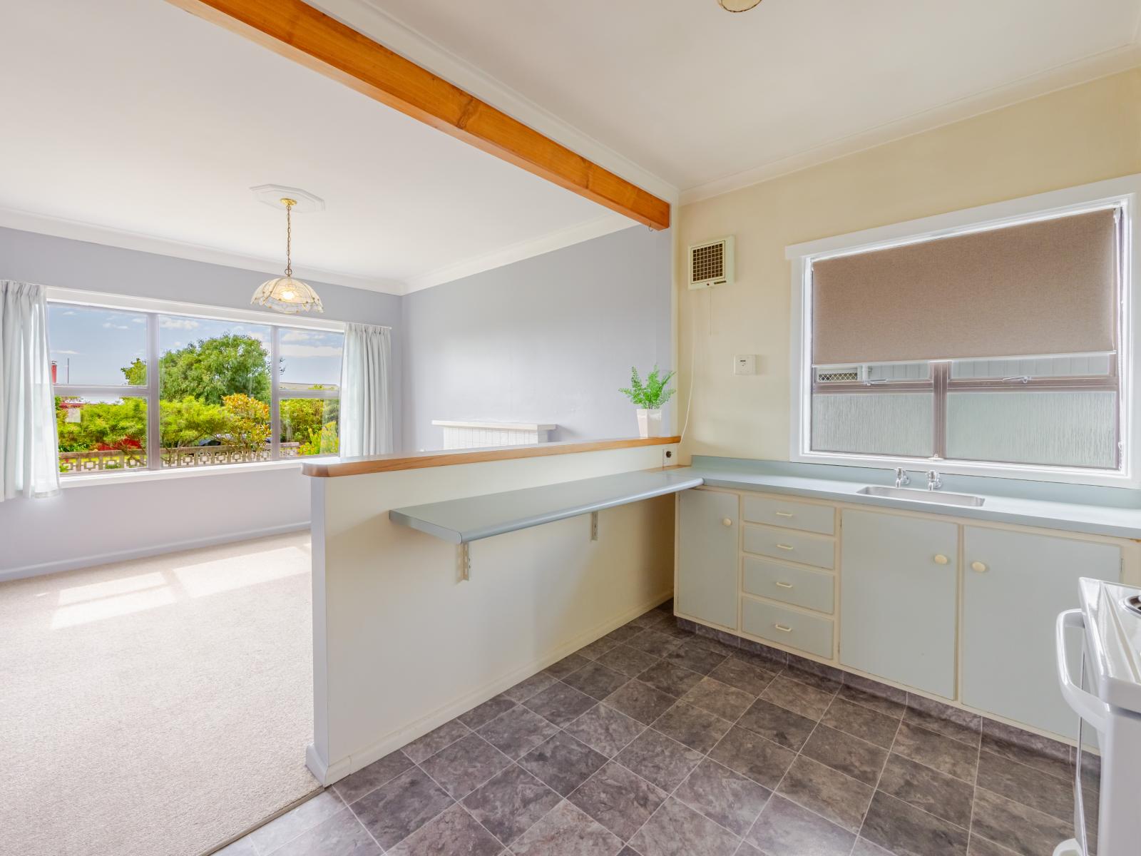 76 Beach Road, Haumoana