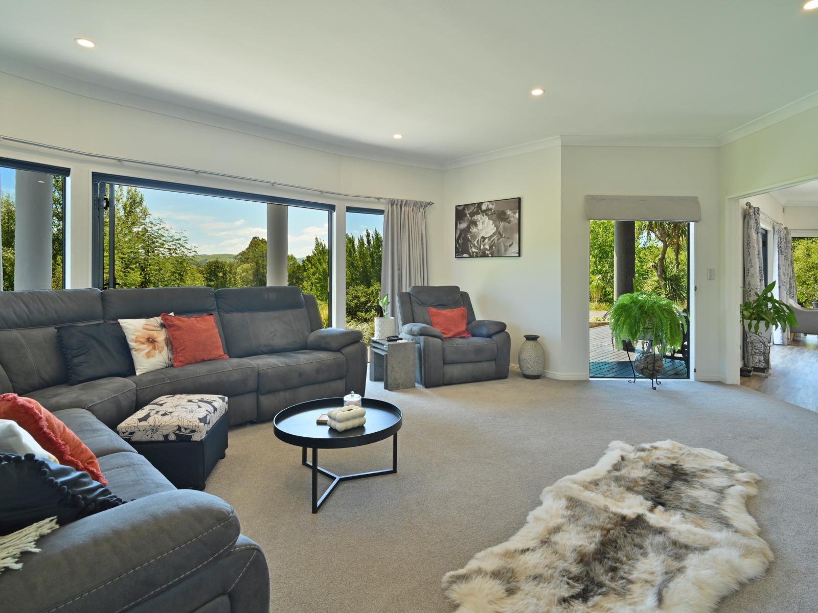 54 Rotowhenua Road, Poraiti