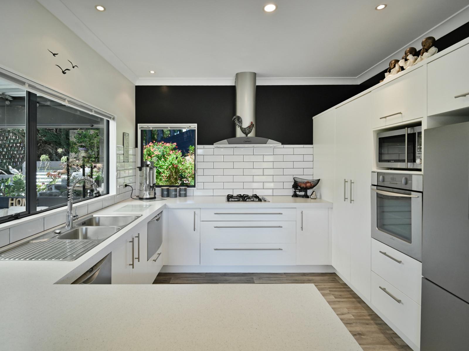 54 Rotowhenua Road, Poraiti