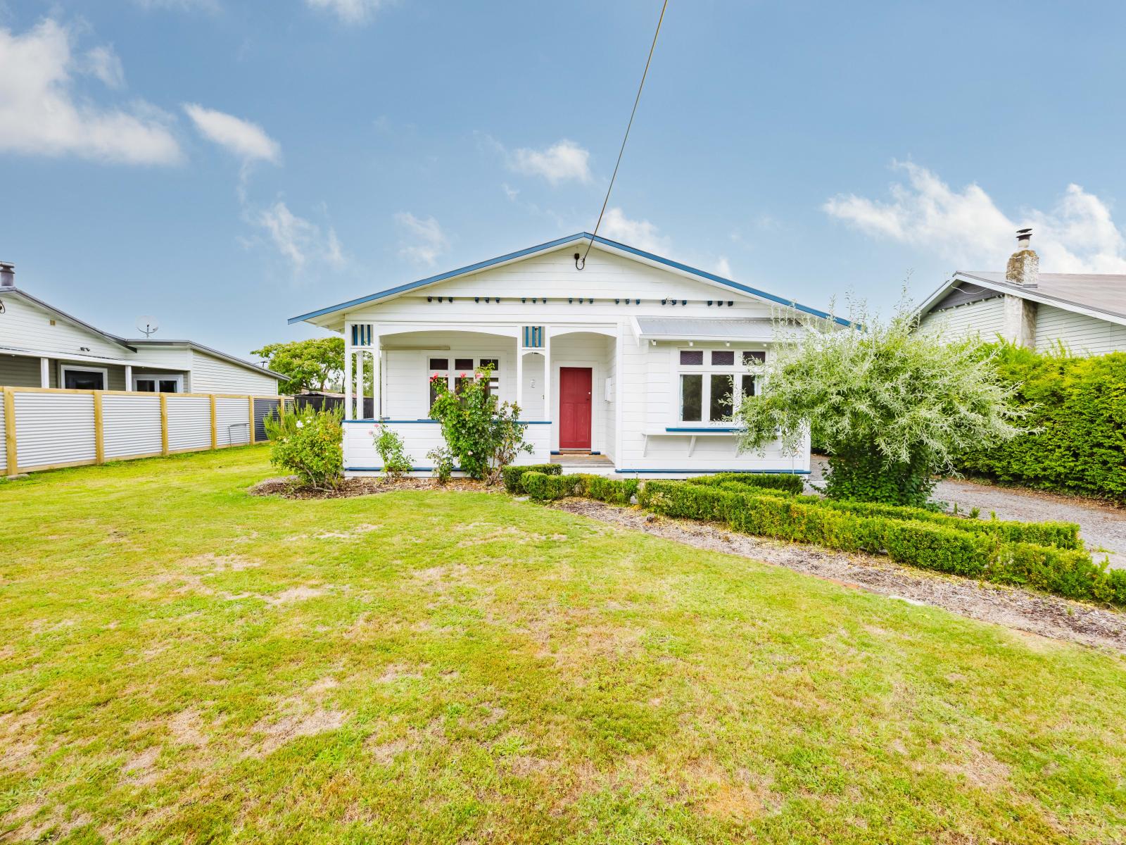 14 Francis Drake Street, Waipukurau