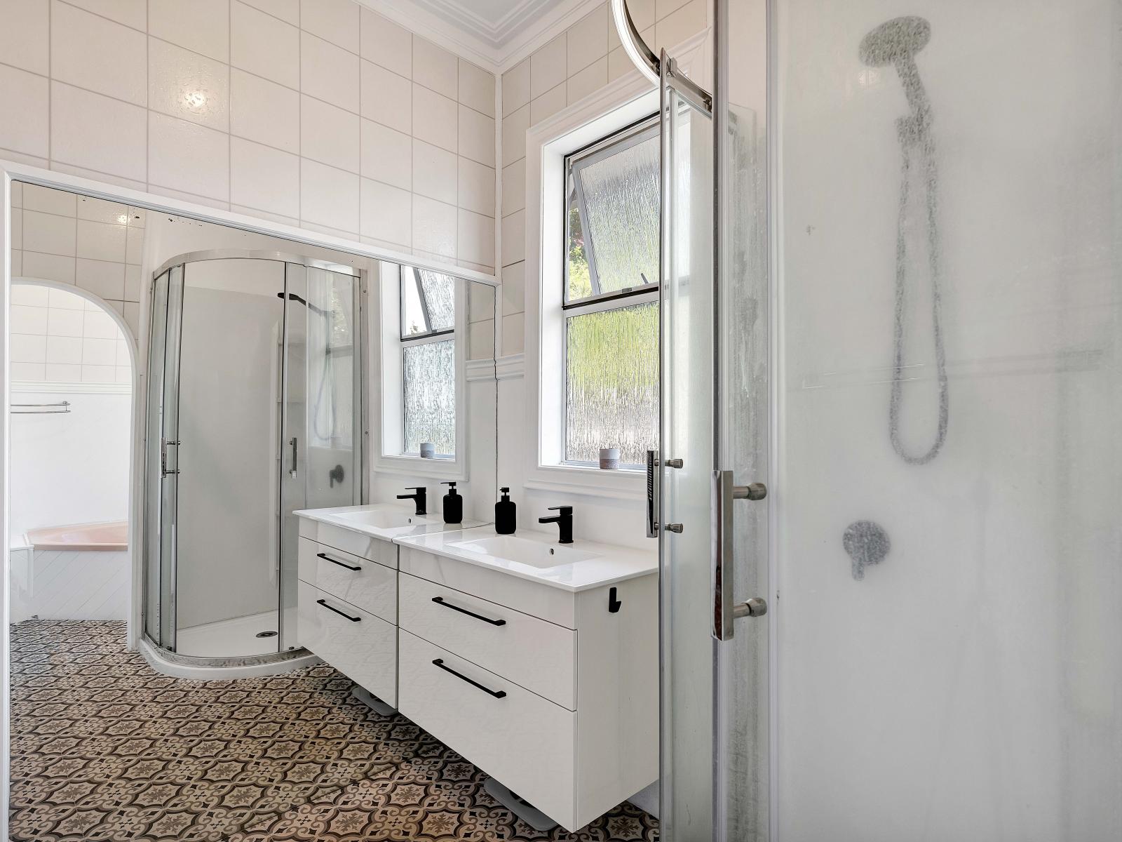 29 Queens Road, Glen Avon