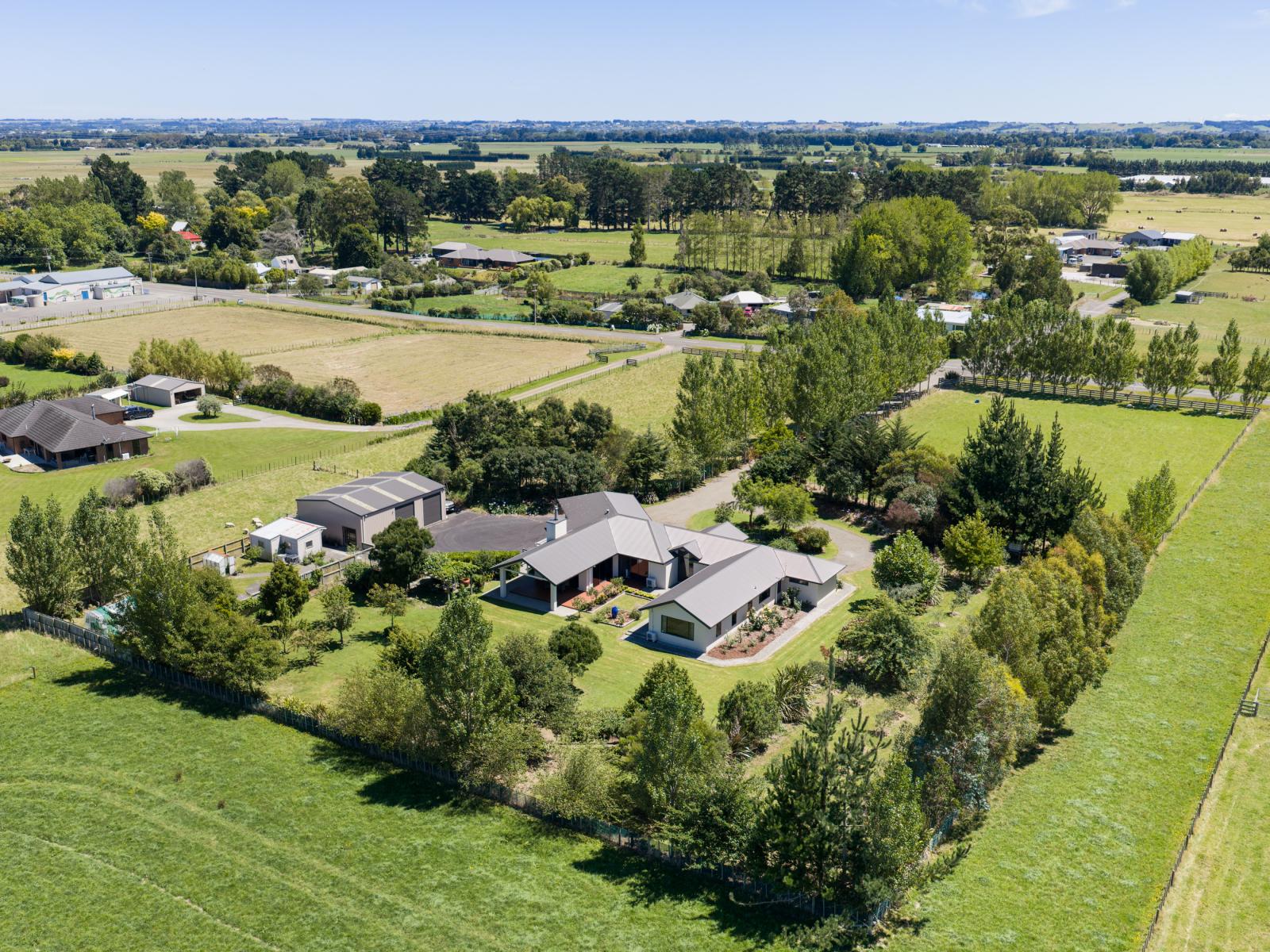 572 Taonui Road, Colyton