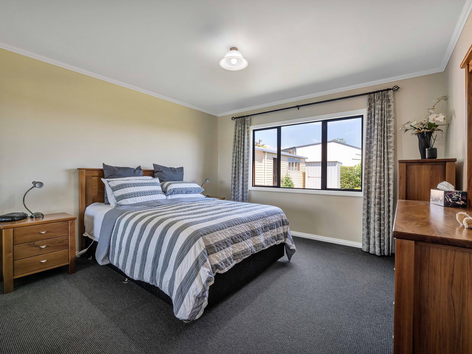 12C Takiroa Street, Urenui