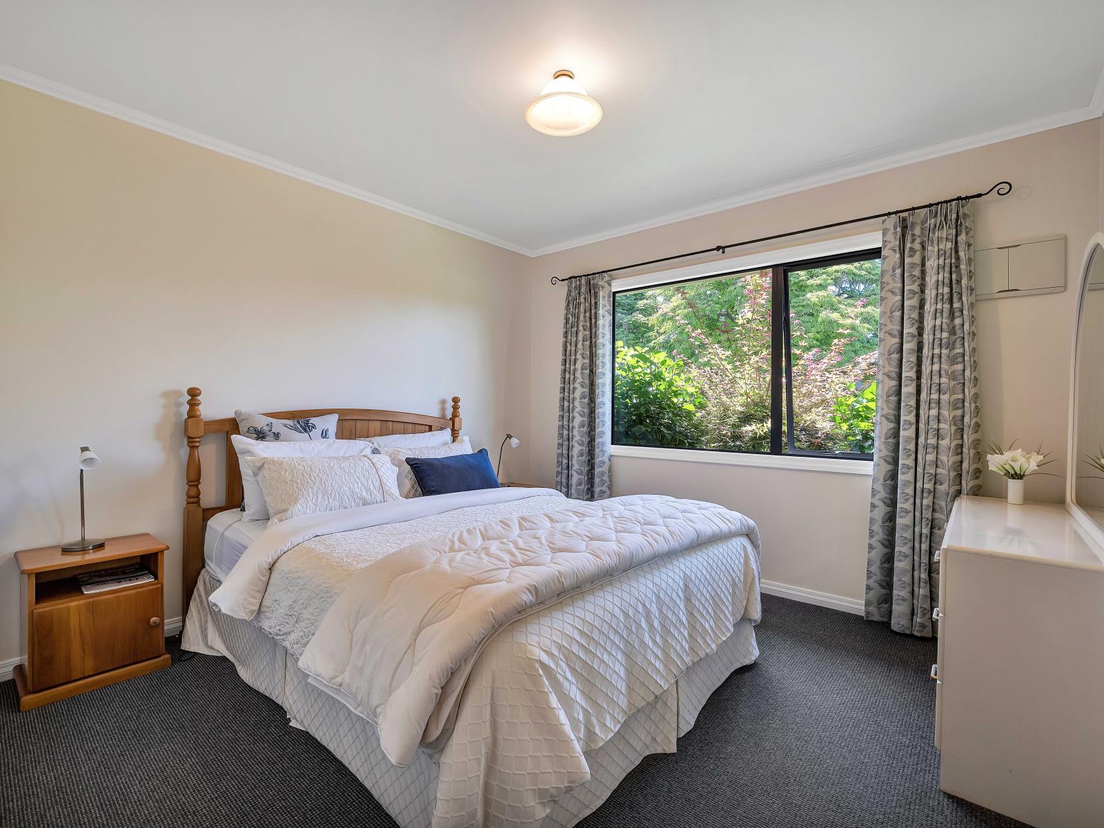 12C Takiroa Street, Urenui