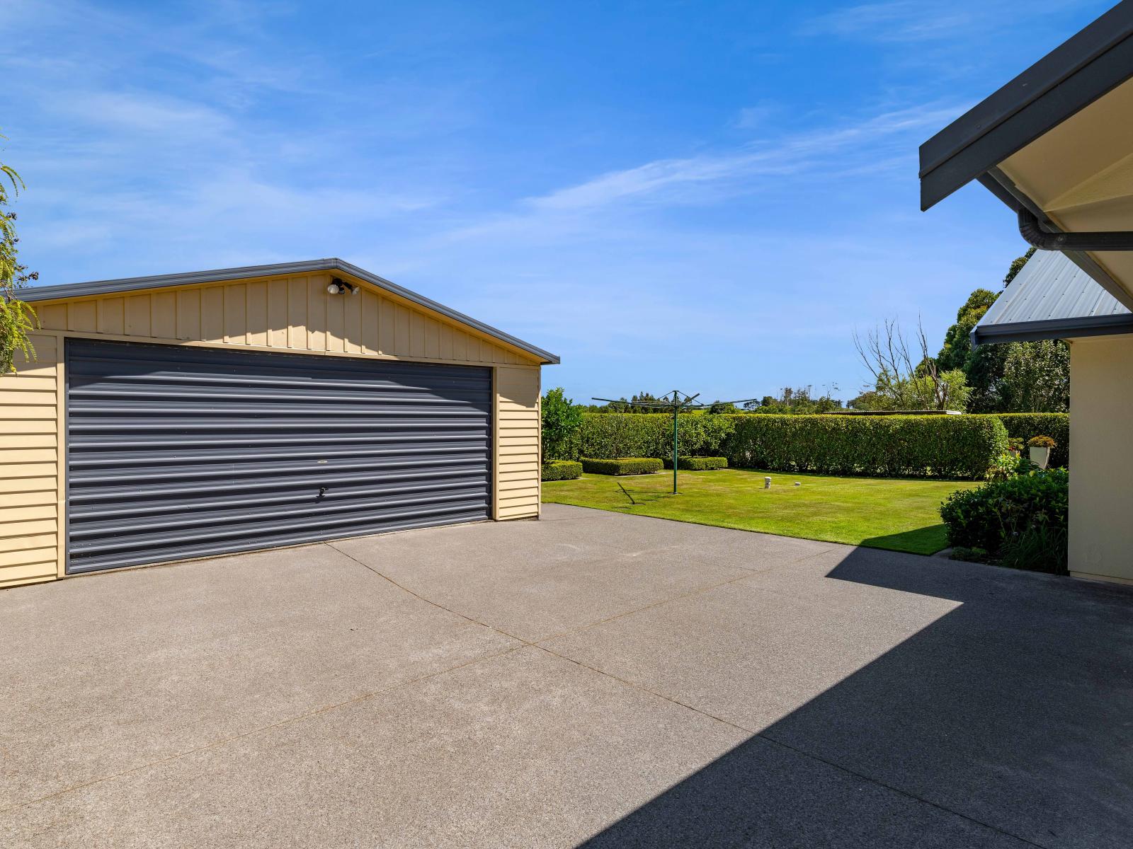 12C Takiroa Street, Urenui