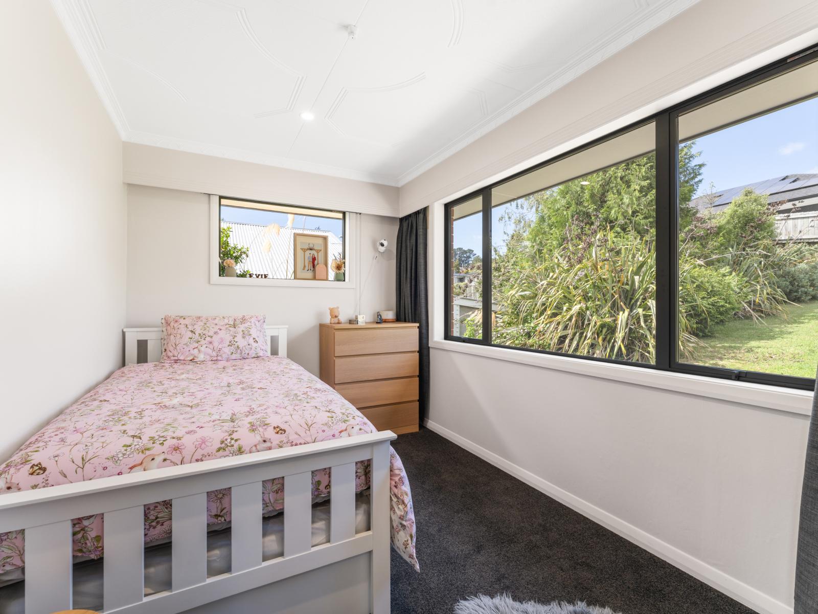 90 Main South Road, Green Island