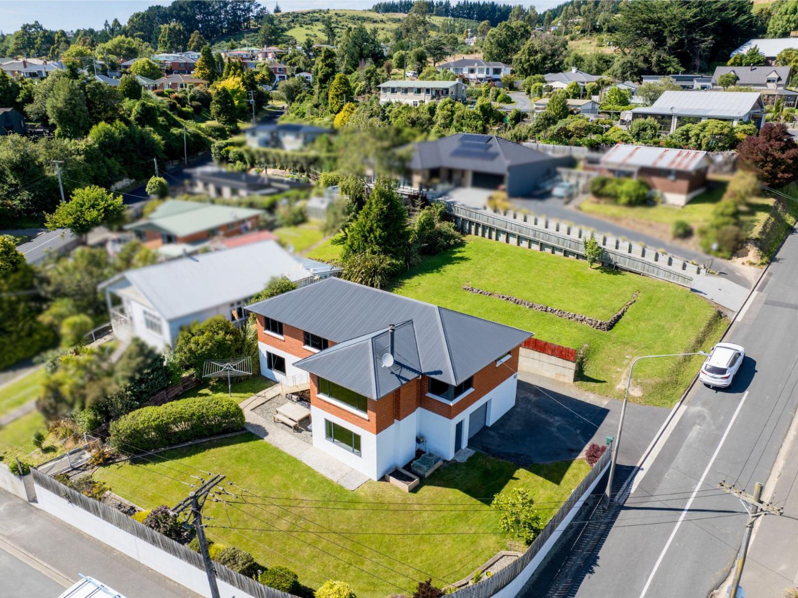 90 Main South Road, Green Island