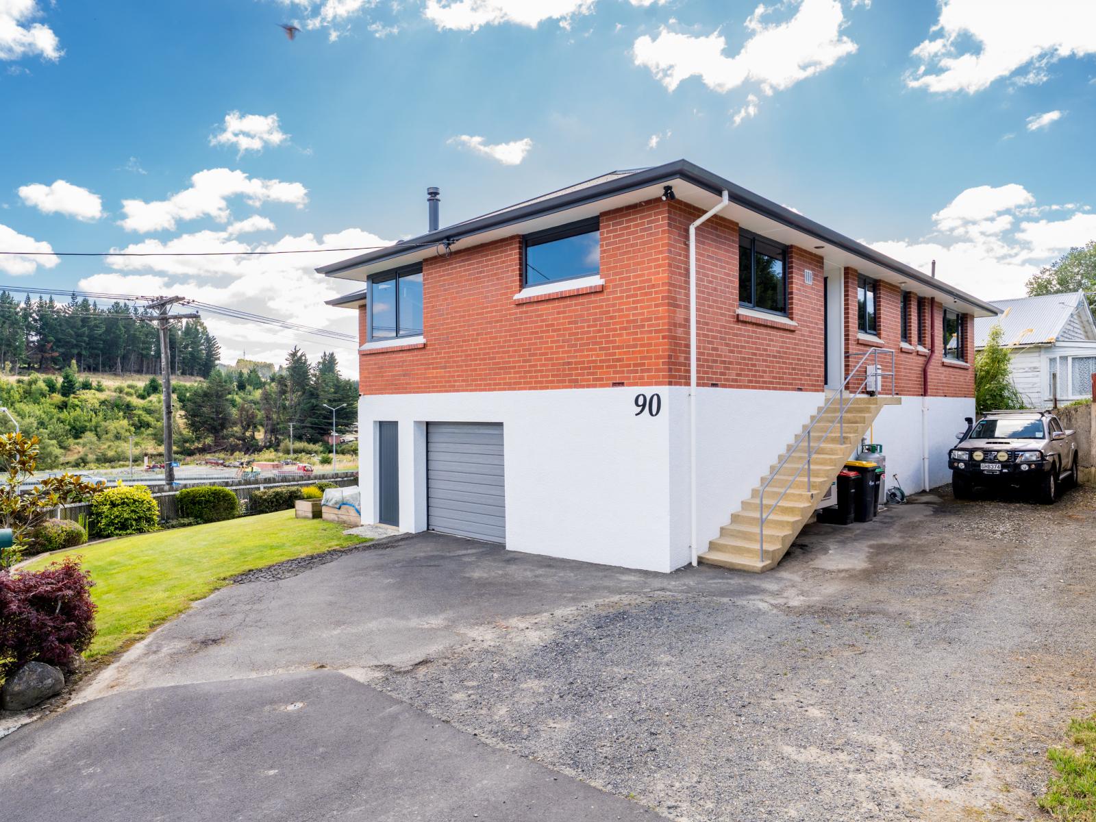 90 Main South Road, Green Island