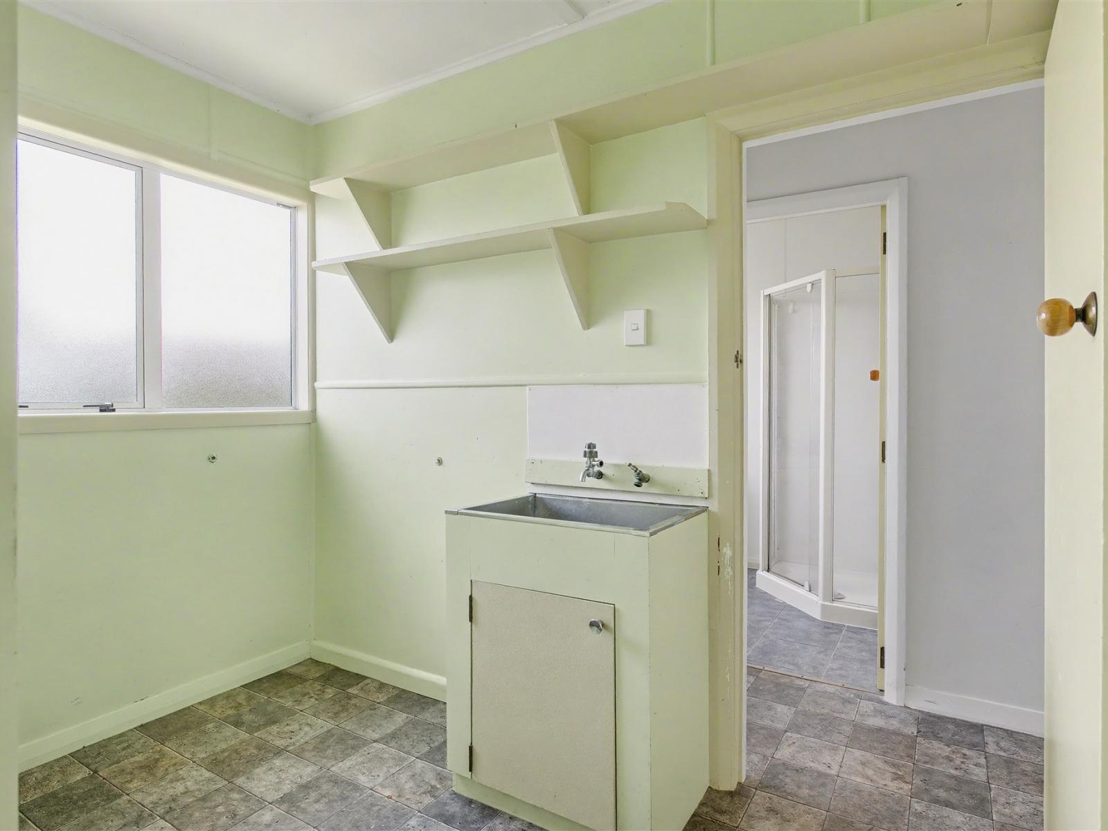 62 McGill Street, Waimangaroa