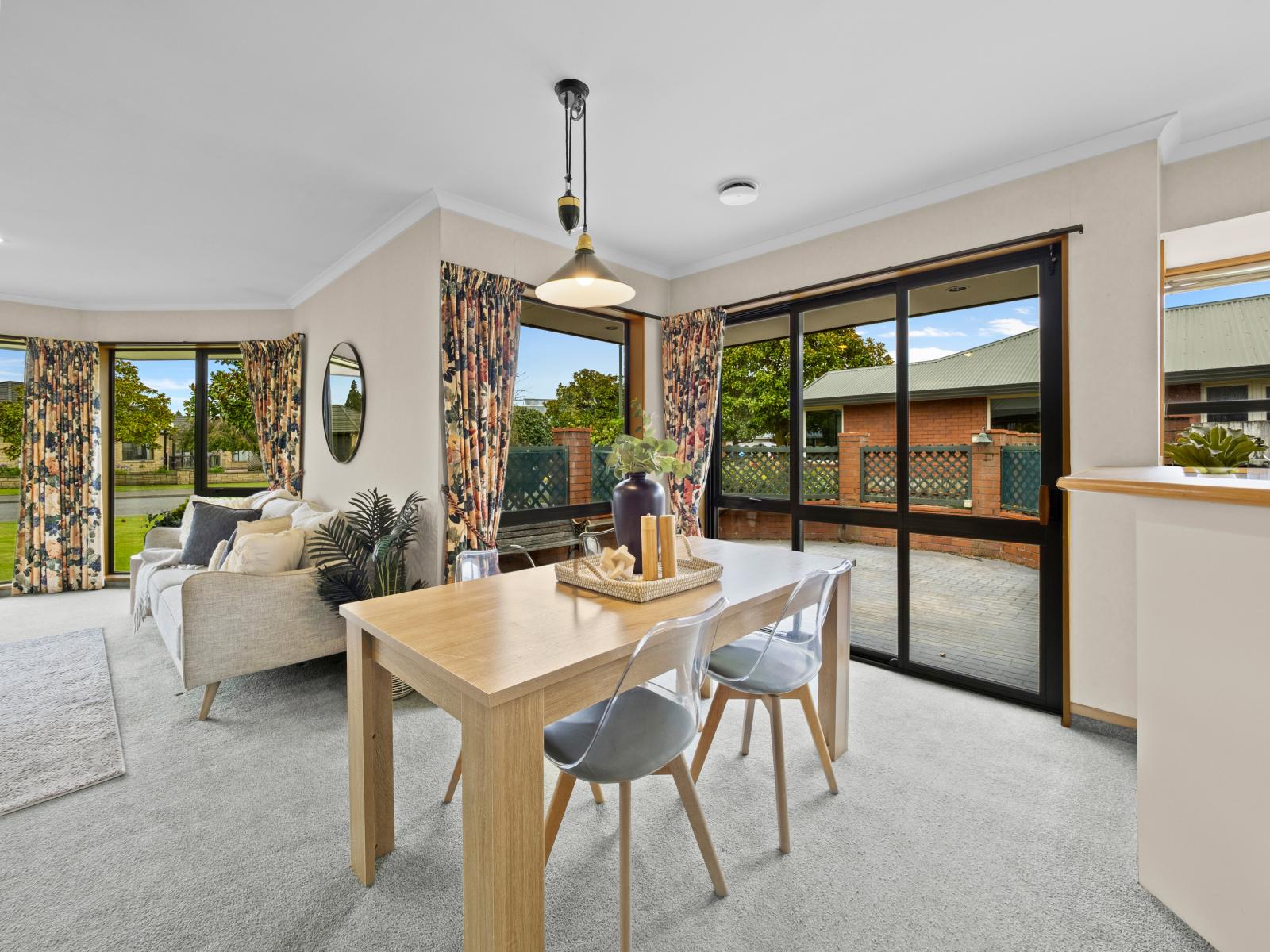 86 Pages Road, Allenton