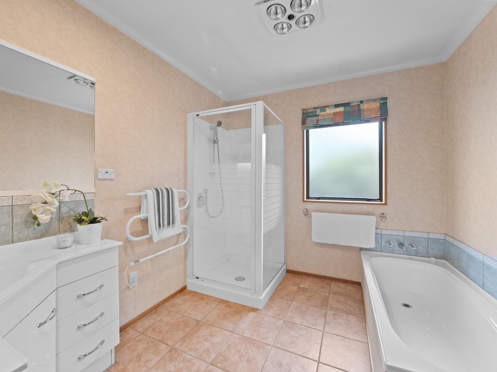 86 Pages Road, Allenton