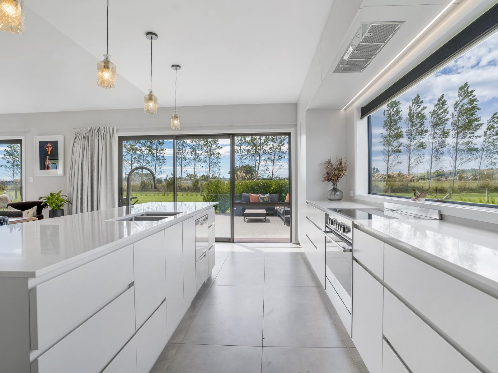 141 Devereux Road, Winton