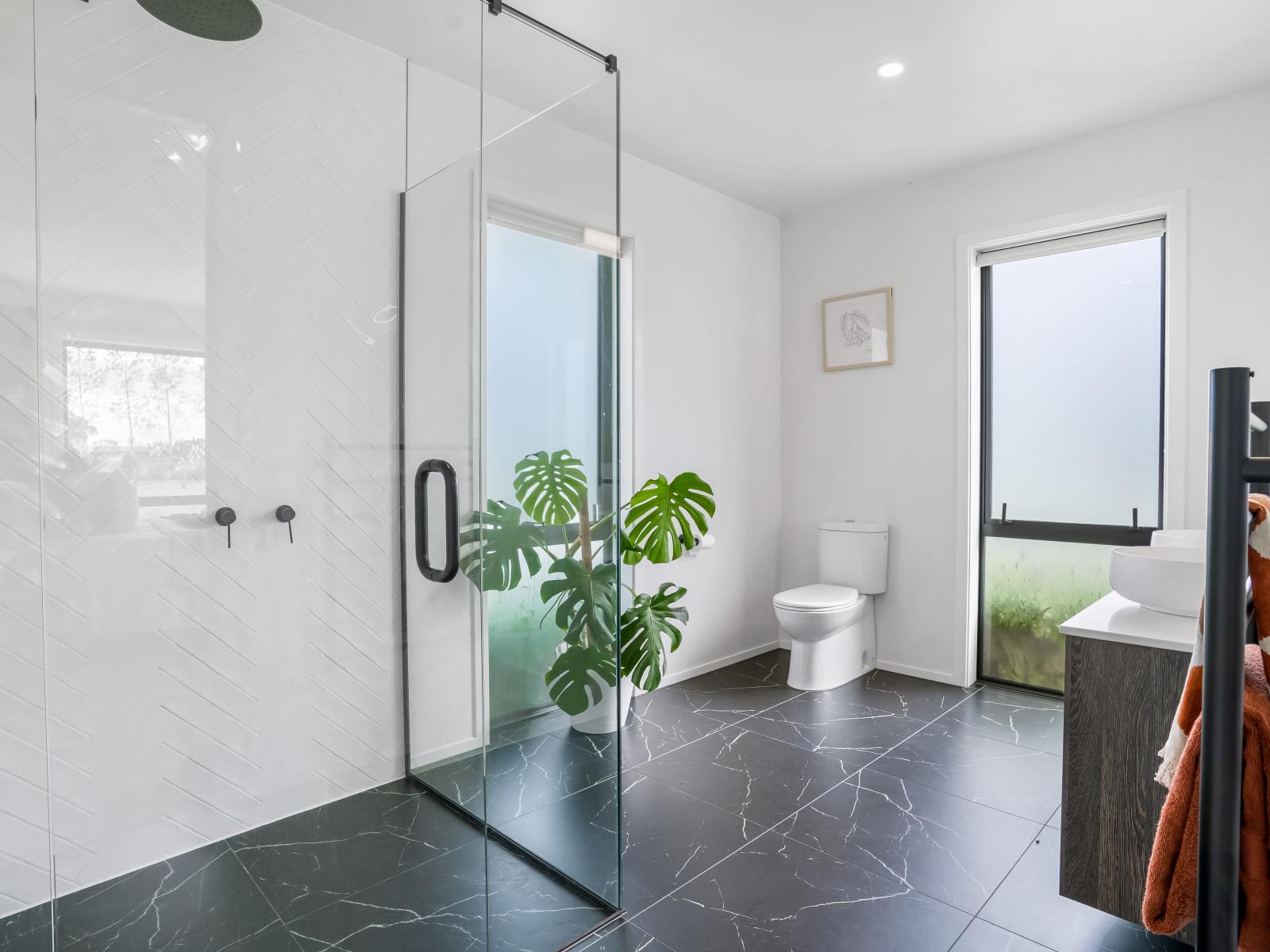 141 Devereux Road, Winton