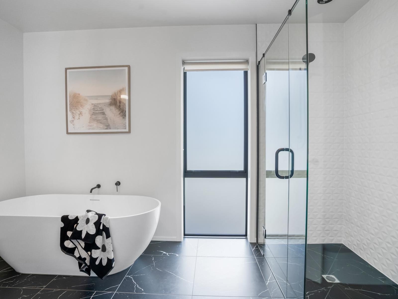 141 Devereux Road, Winton