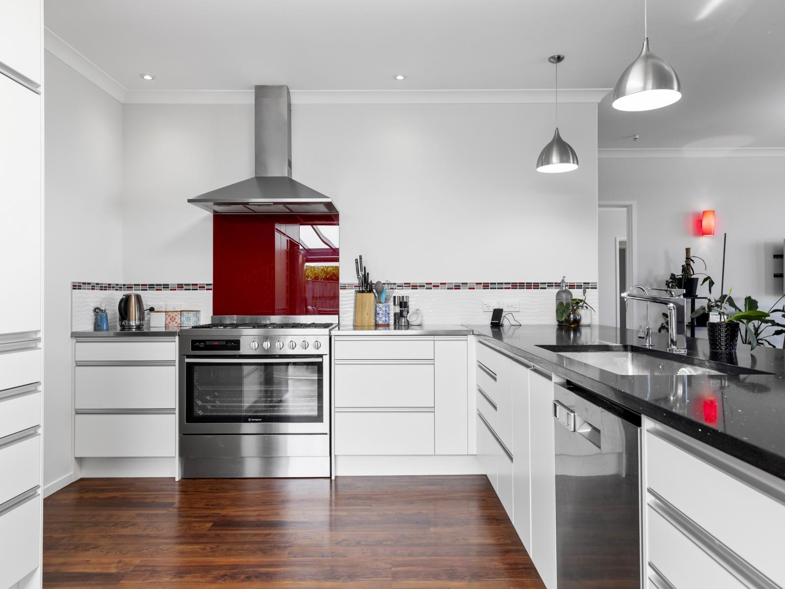 7 Magnolia Rise, Waipahihi