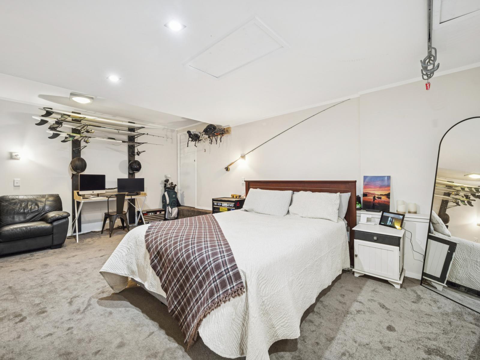 54 Grand Vue Road, Kawaha Point