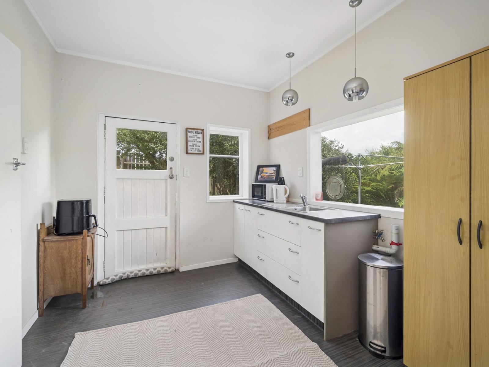 54 Grand Vue Road, Kawaha Point