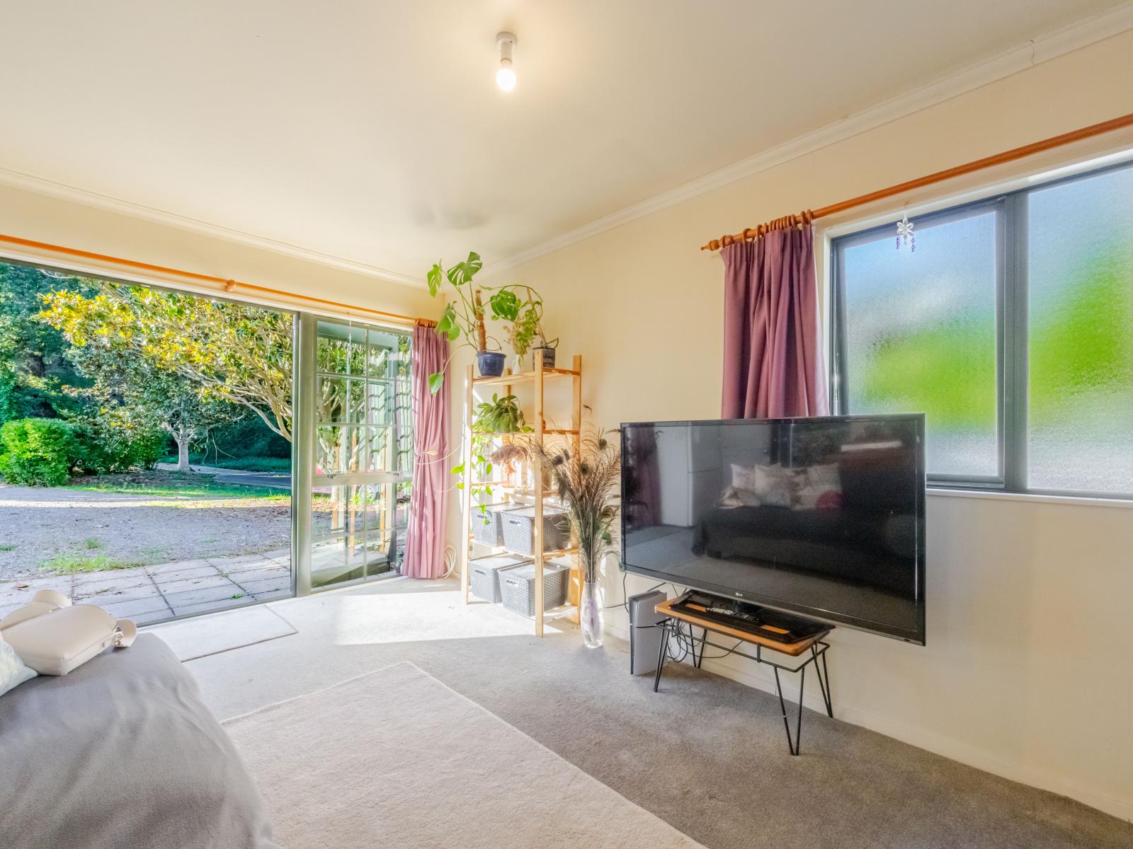 6/3382 Pourerere Road, Waipawa