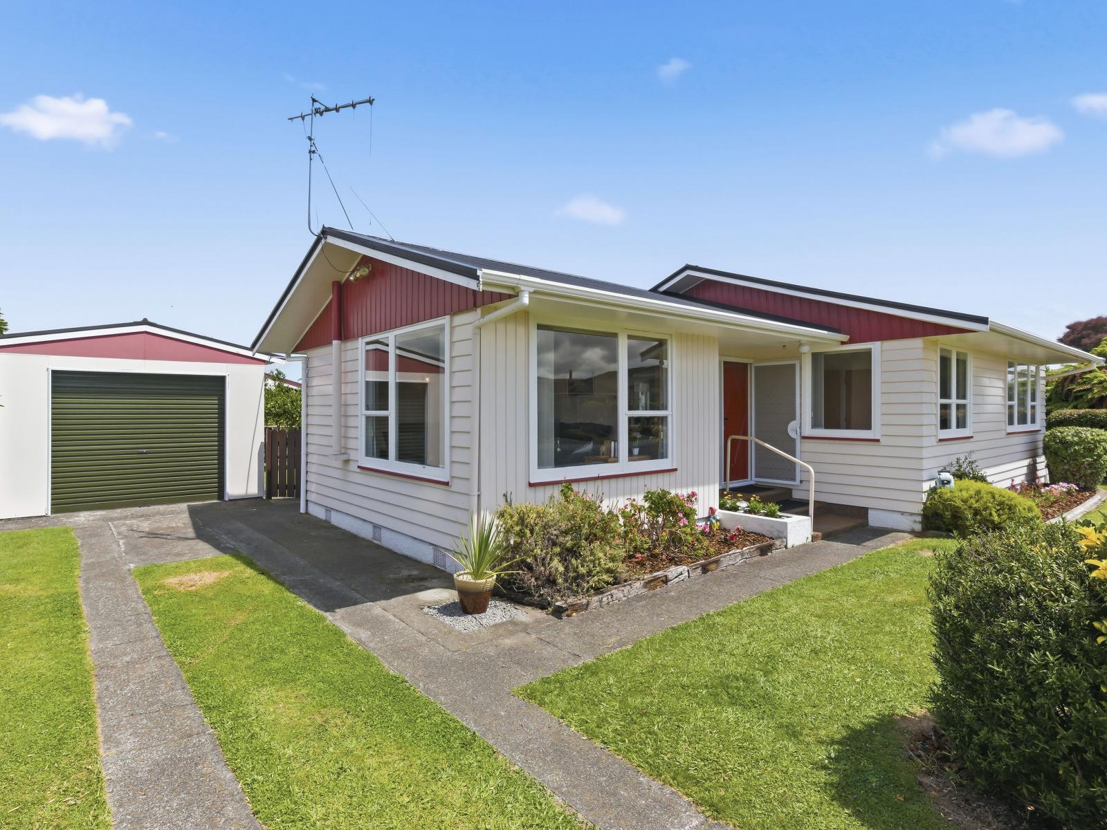 50 Kennedy Drive, Levin