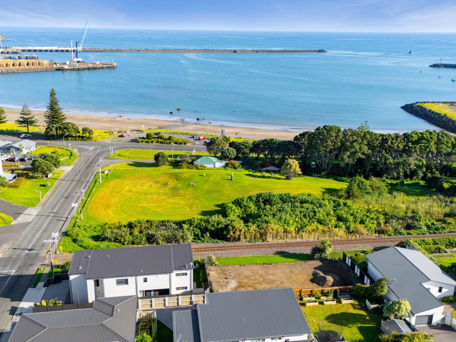 9B Bayly Road, Moturoa