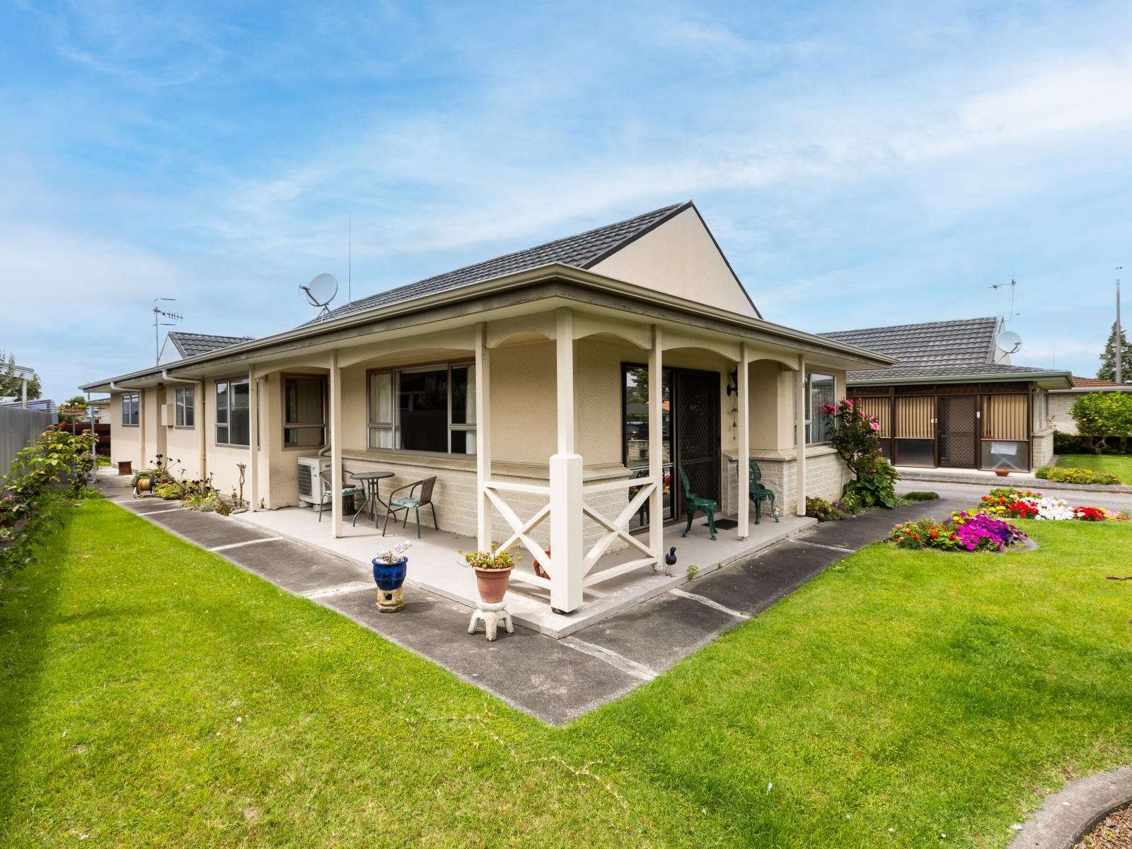 1/3 Church Road, Taradale