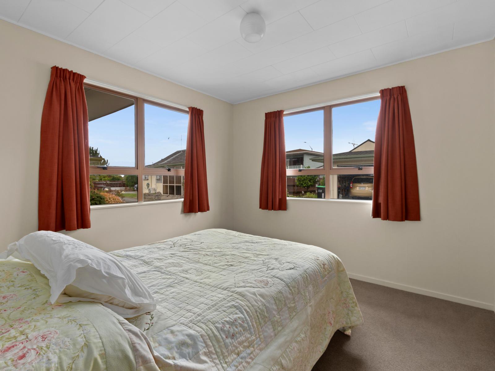1/3 Church Road, Taradale
