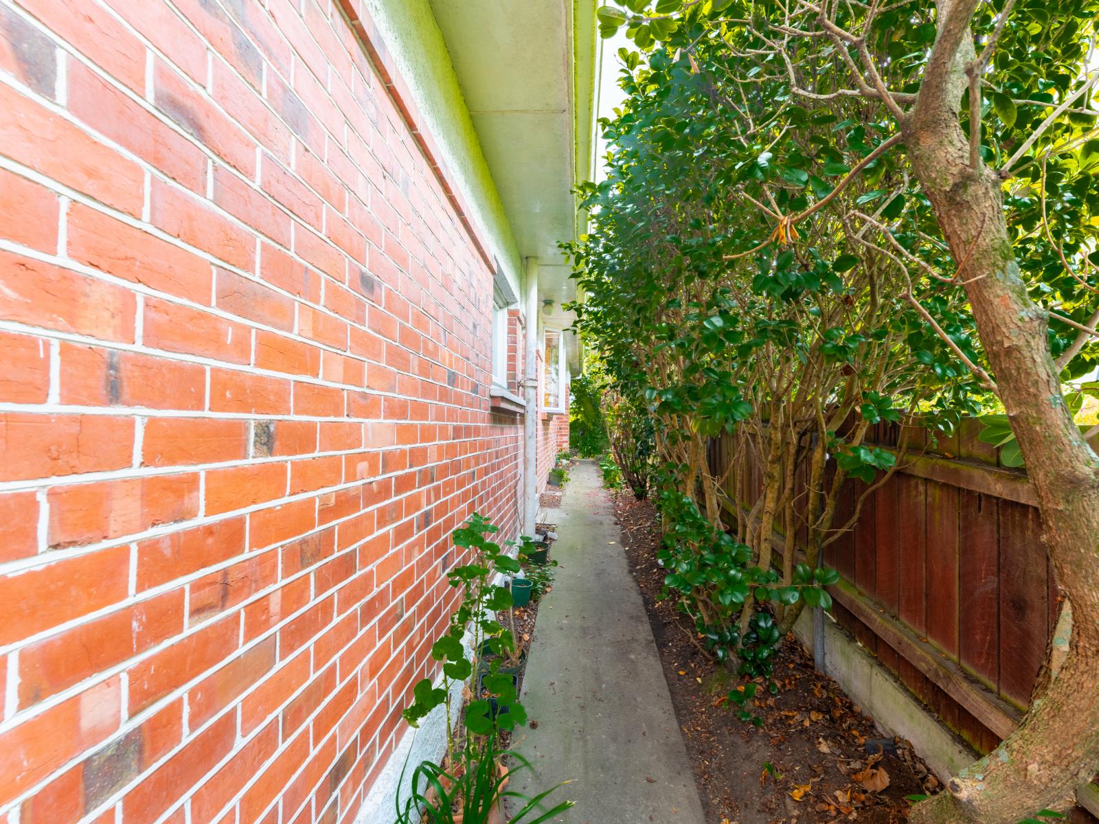 10A Park Lane, Highfield