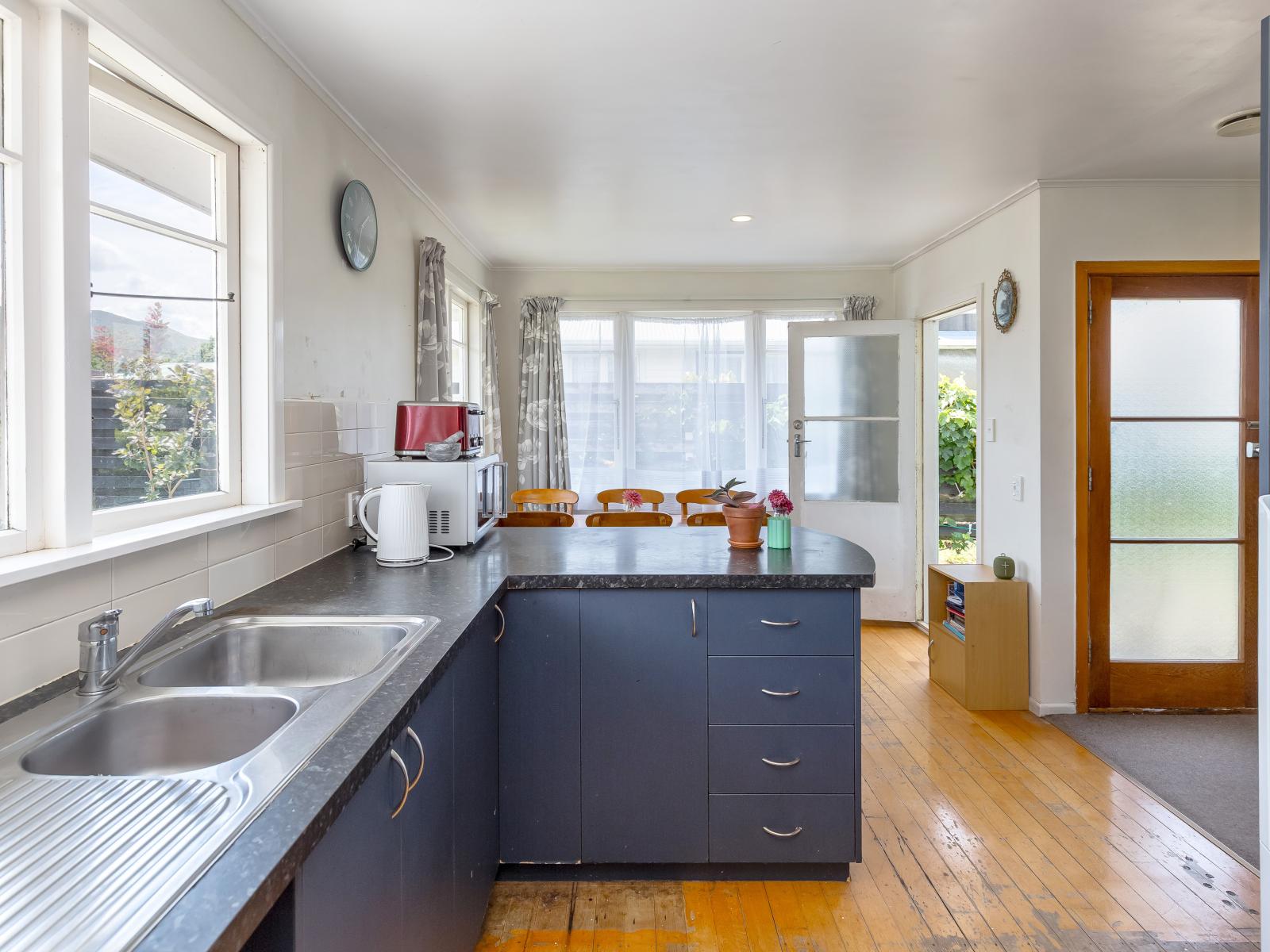 24 Daniell Street, Featherston