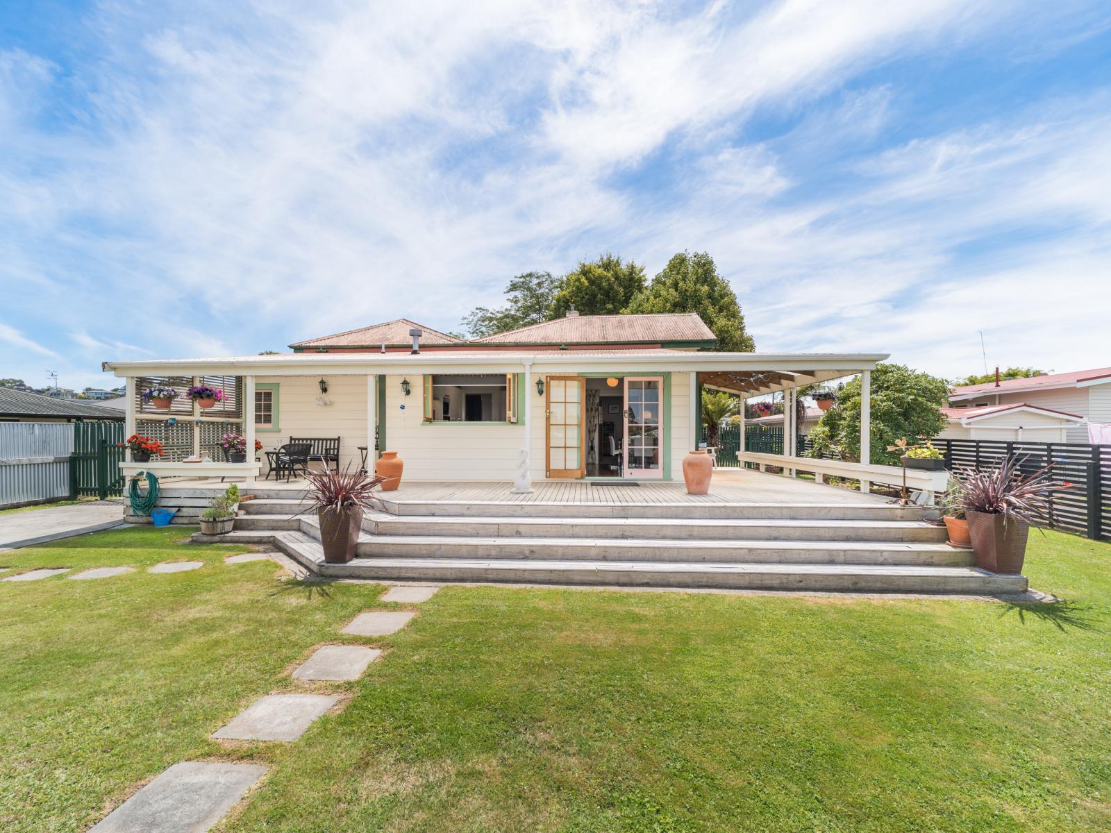 17 King Street, Feilding