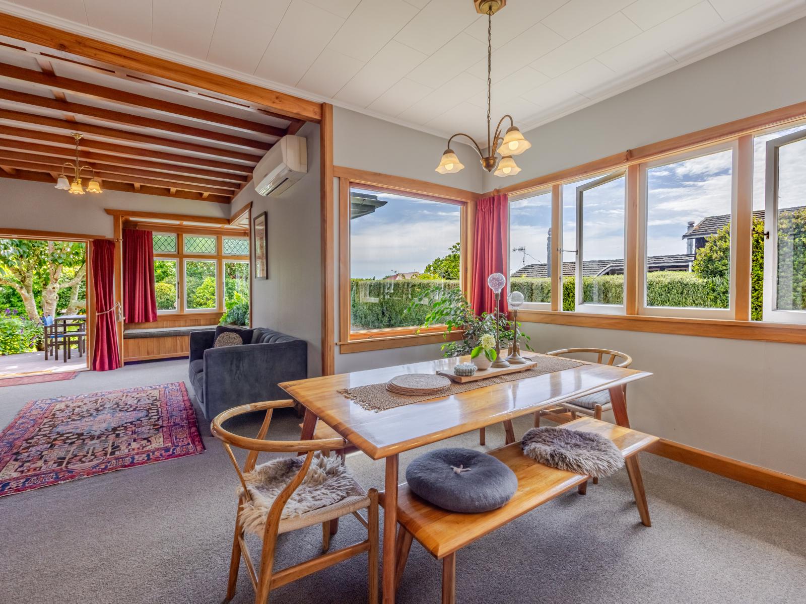 19 Holyrood Terrace, Waipukurau