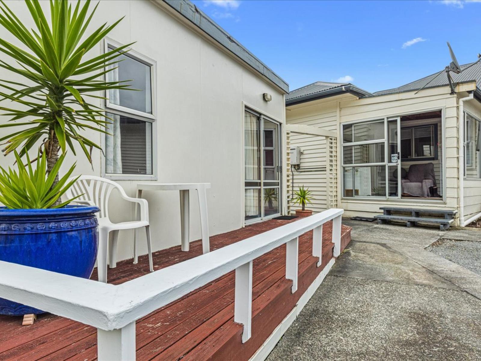 43 North Street, Mokau