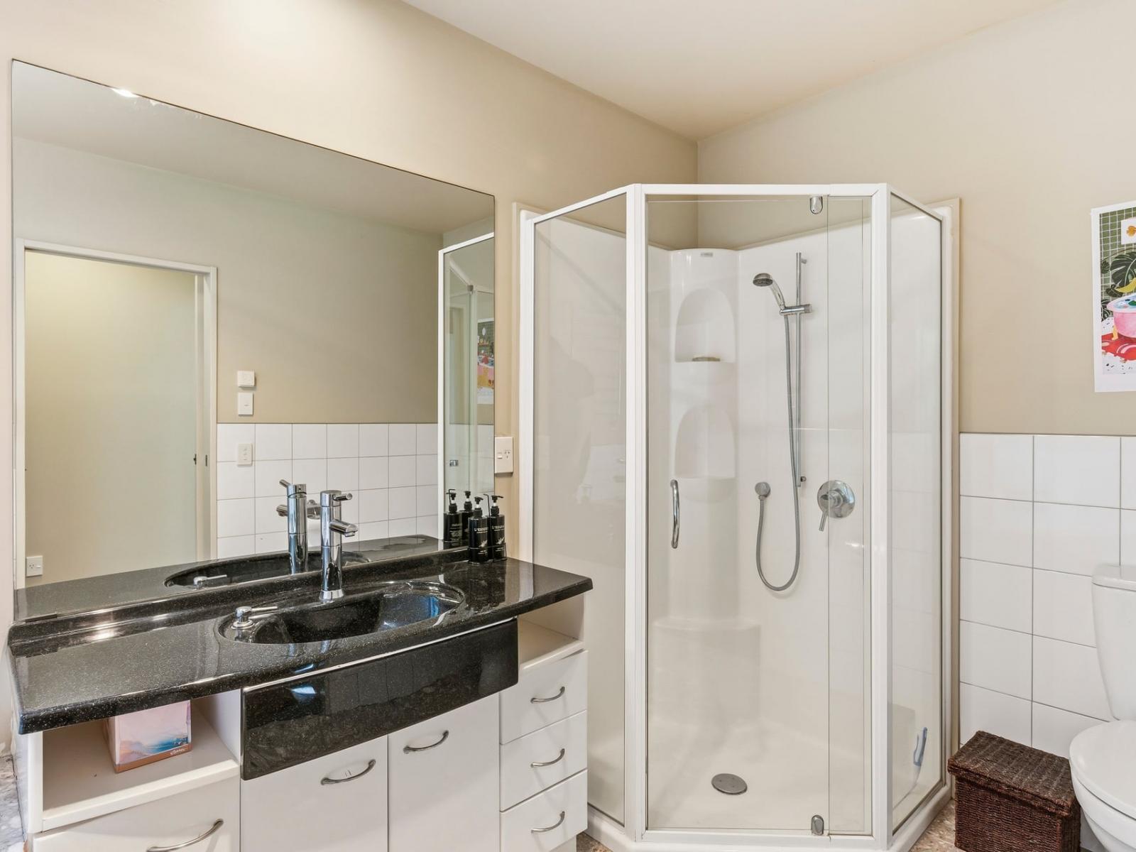 60 The Esplanade, Raumati South