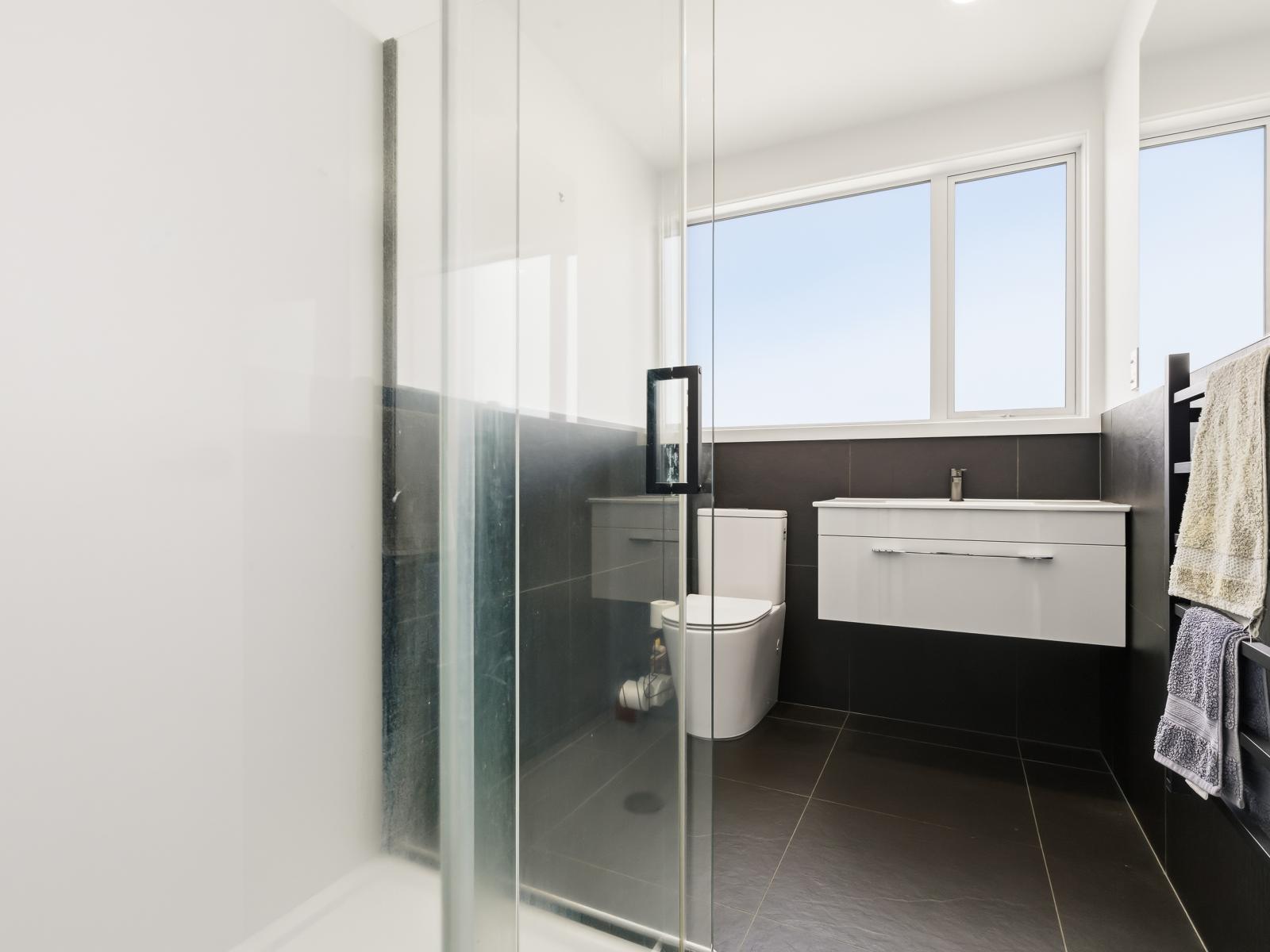 35B Richmond Avenue, Richmond Heights