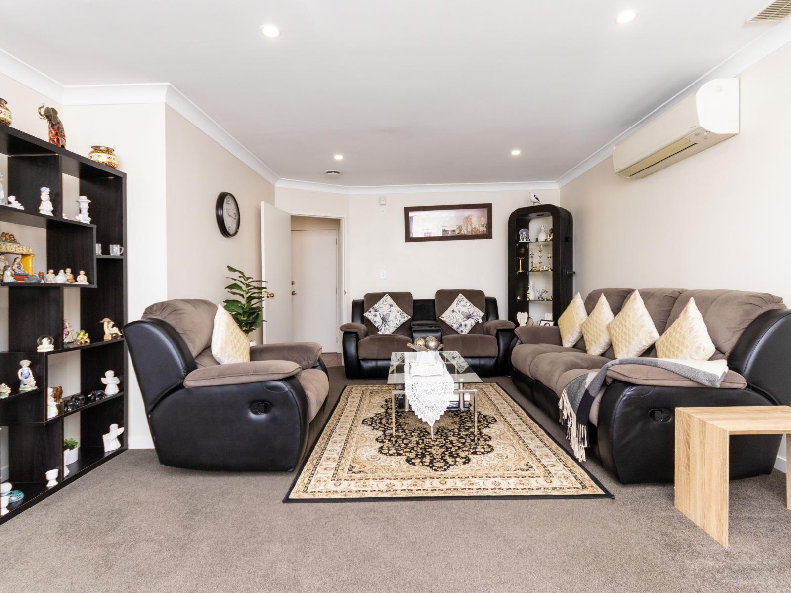 6 Royal Oak Drive, Kelvin Grove