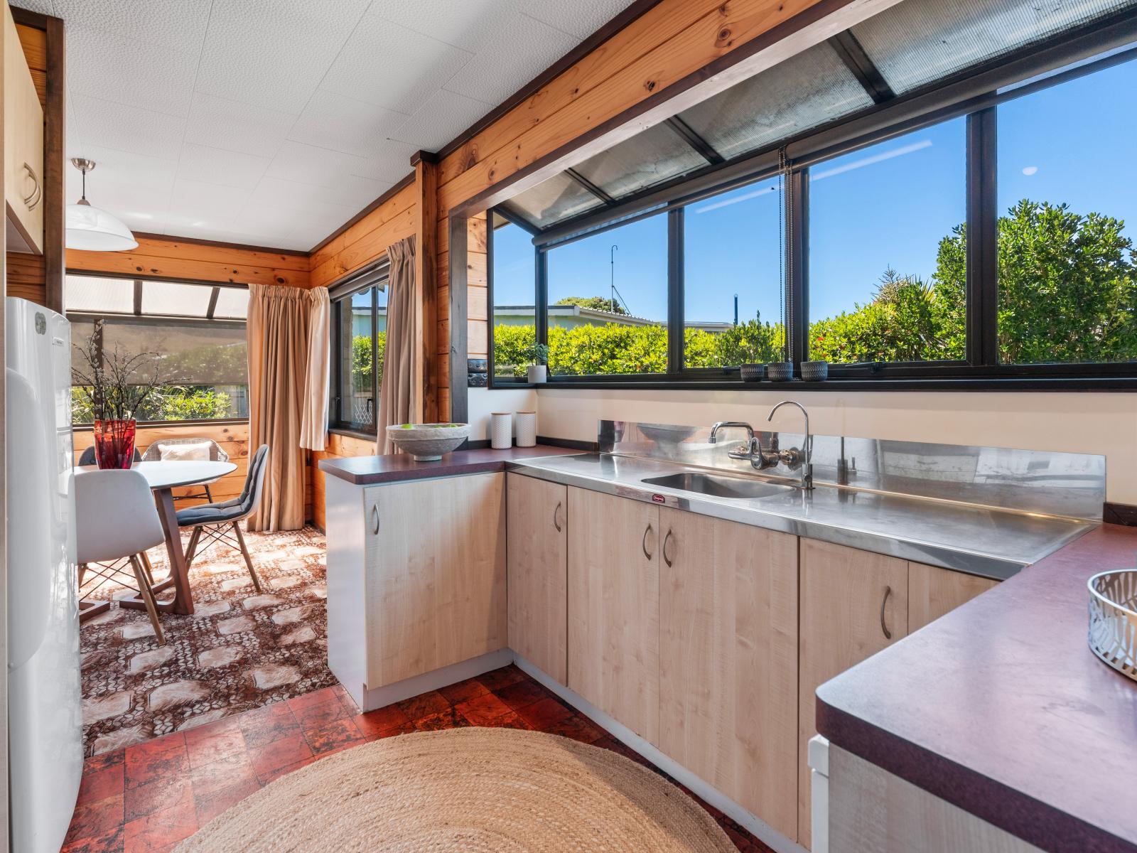 591 Brighton Road, Westwood