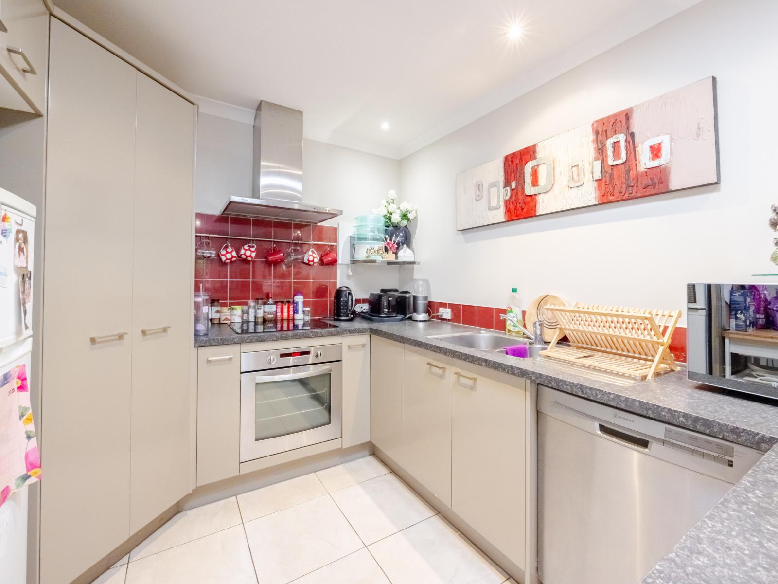 49A Avenue Road, Greenmeadows