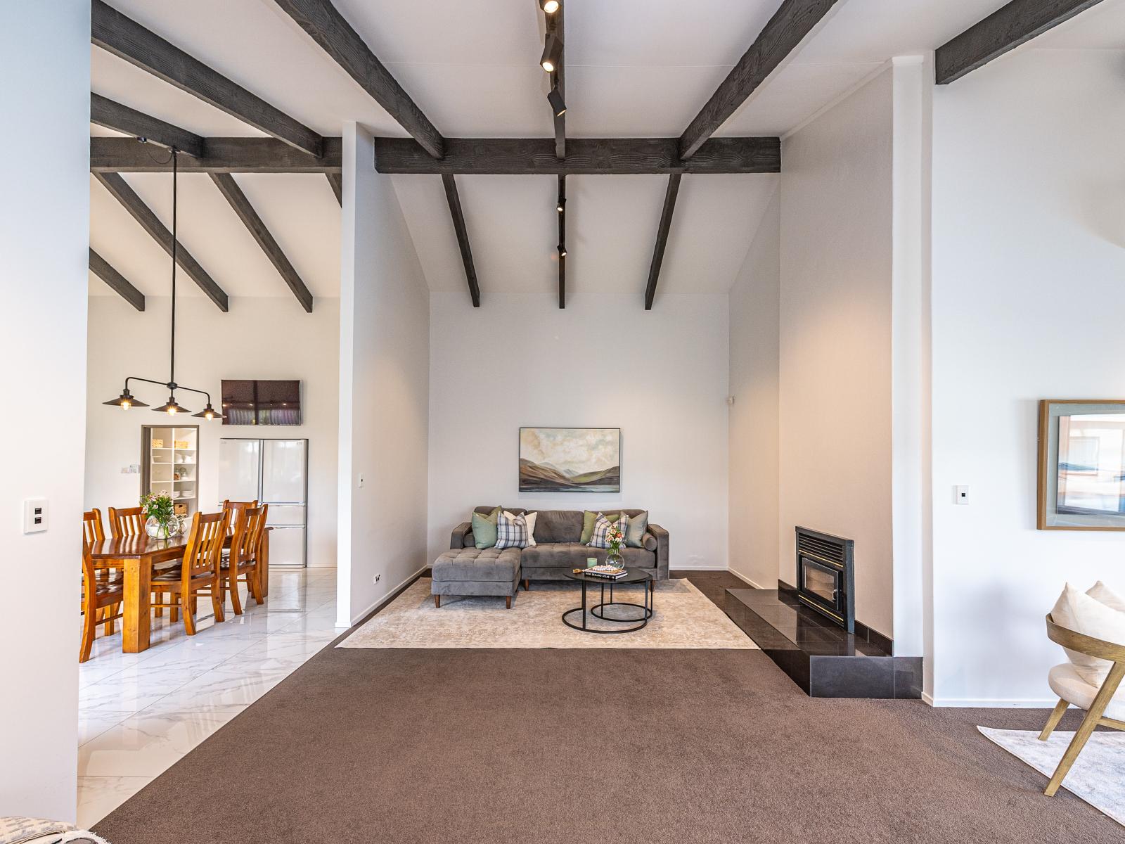 8 Akepiro Place, Tawhero