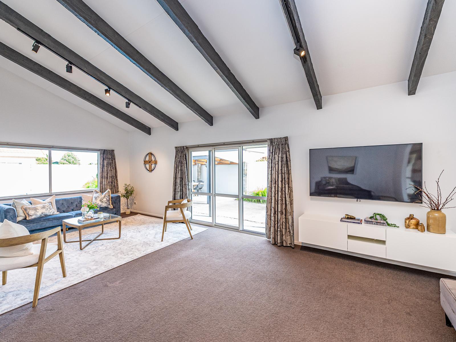 8 Akepiro Place, Tawhero