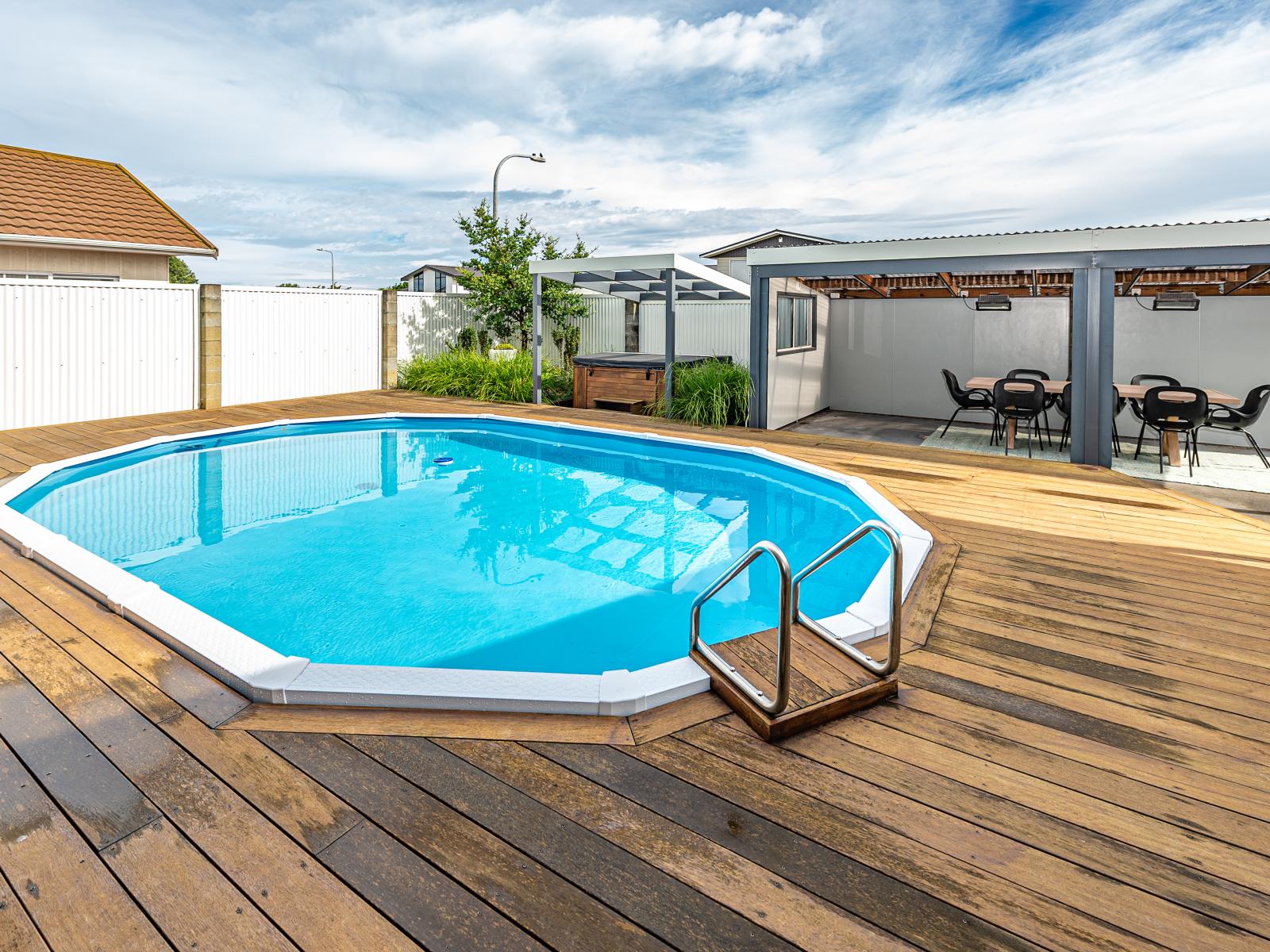 8 Akepiro Place, Tawhero