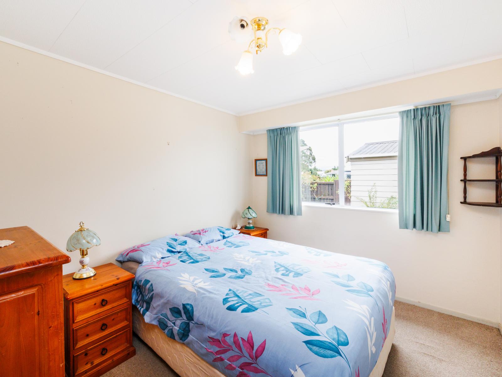 24B Cargill Grove, Kelvin Grove