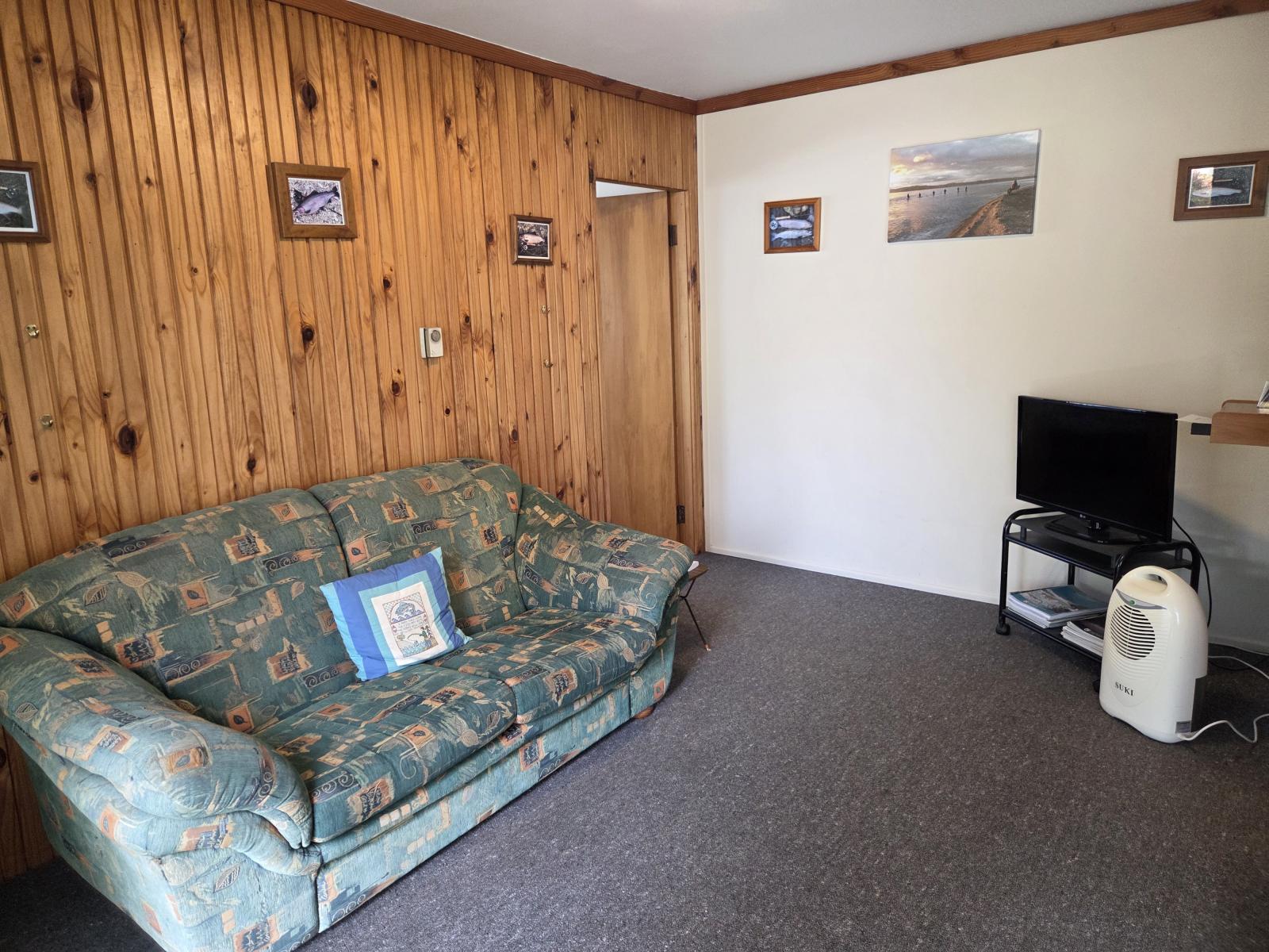 2 Piri Road, Turangi