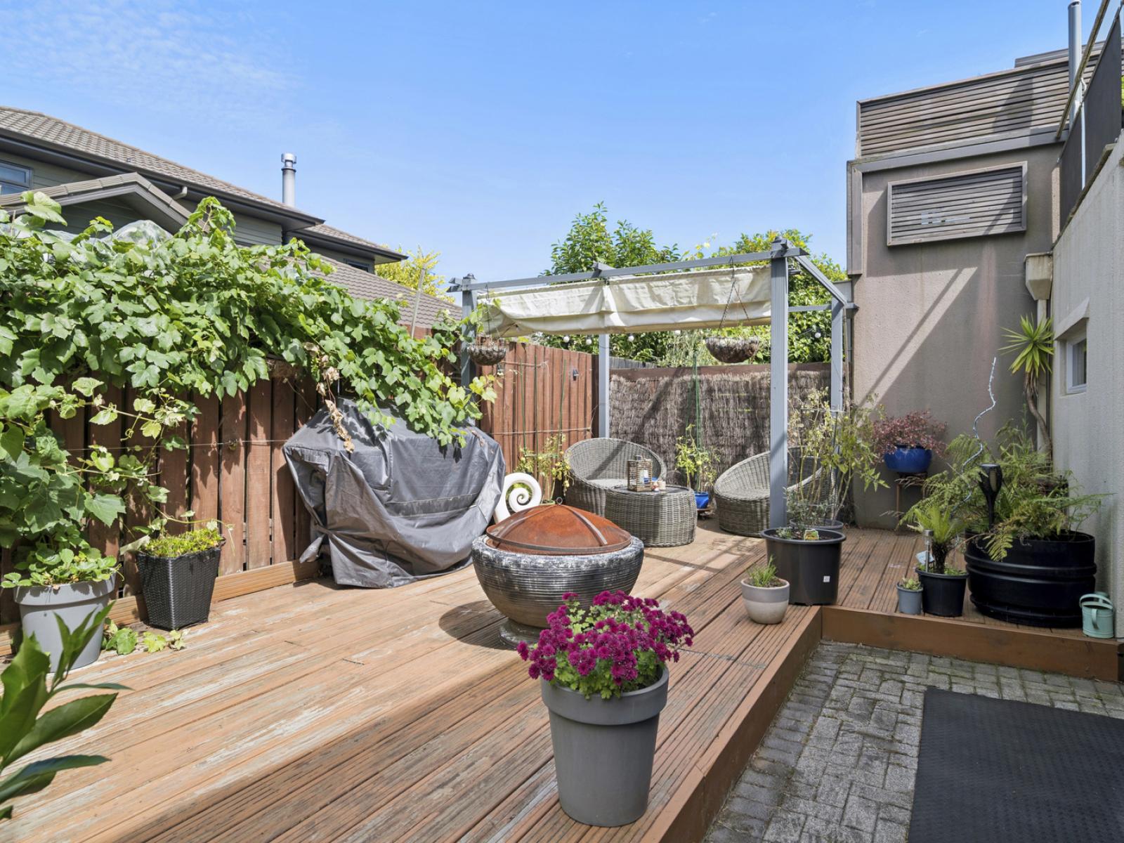 Unit 6, 15 Tarawera Road, Lynmore