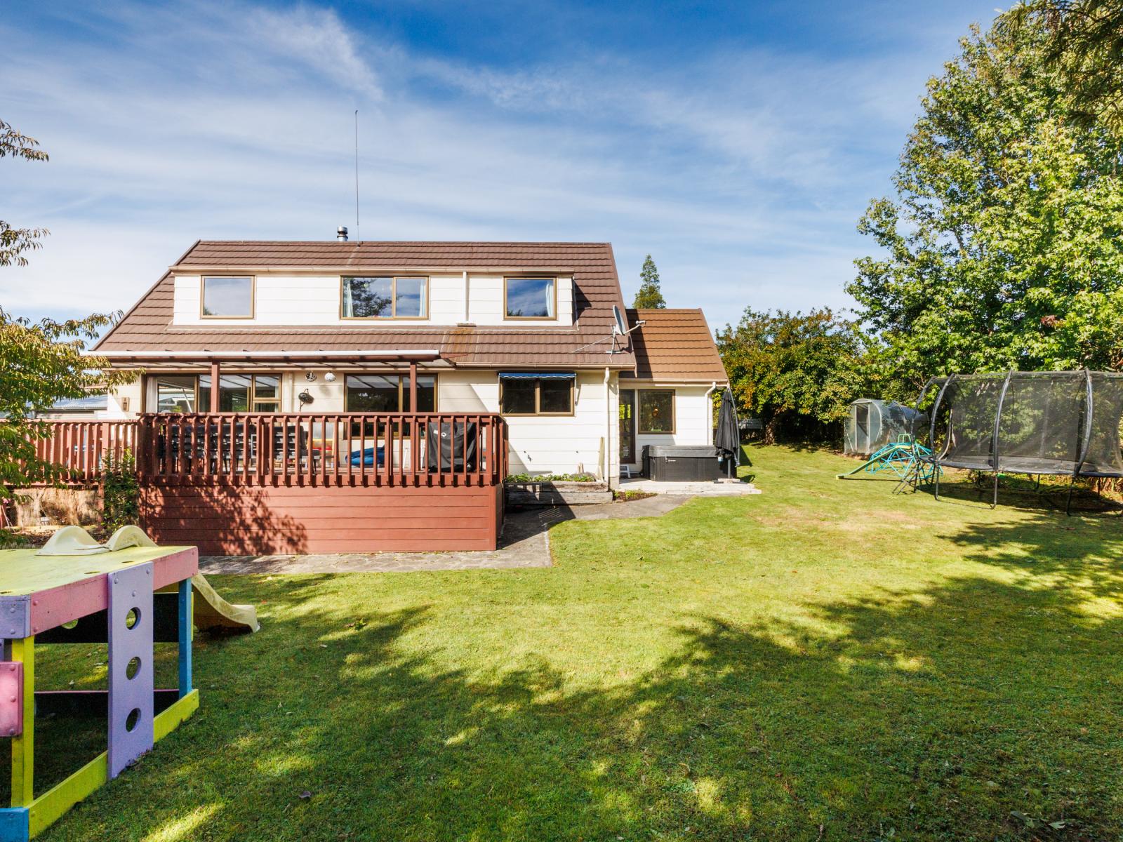 17 Park View Avenue, Feilding